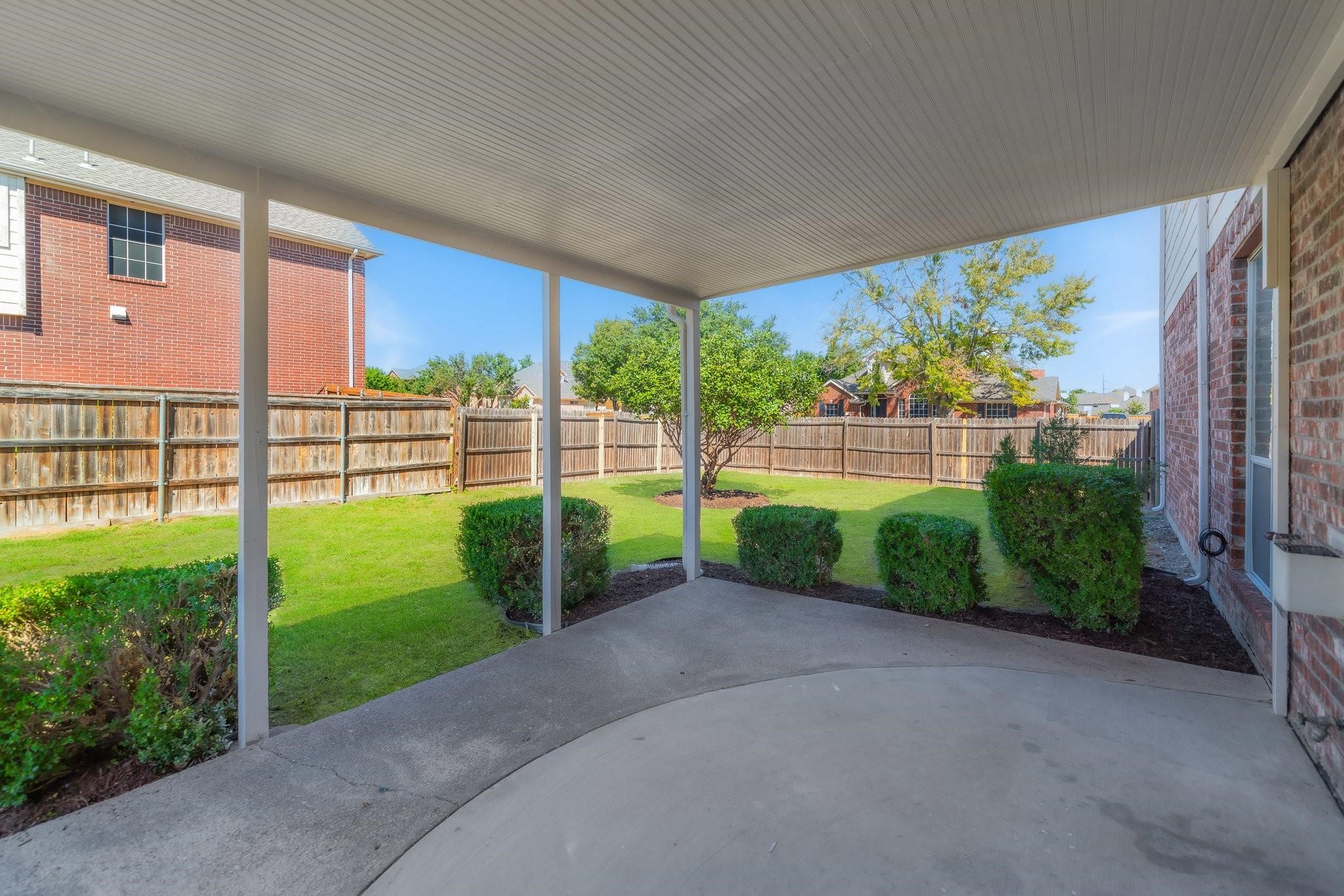 223 Briar Oak Drive Murphy TX 75094