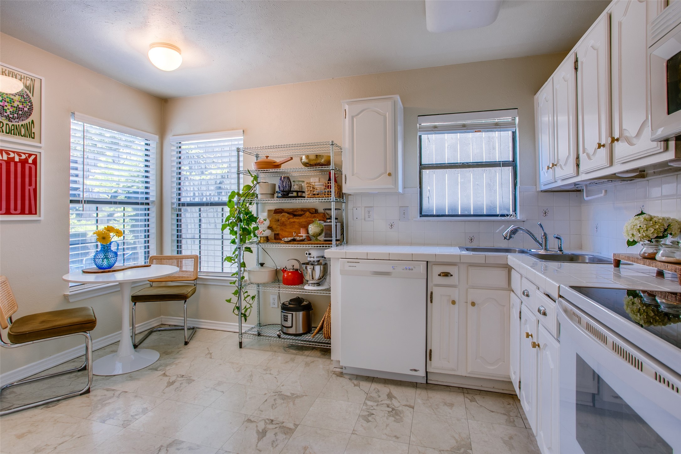 3503 Word Street Dallas TX 75204