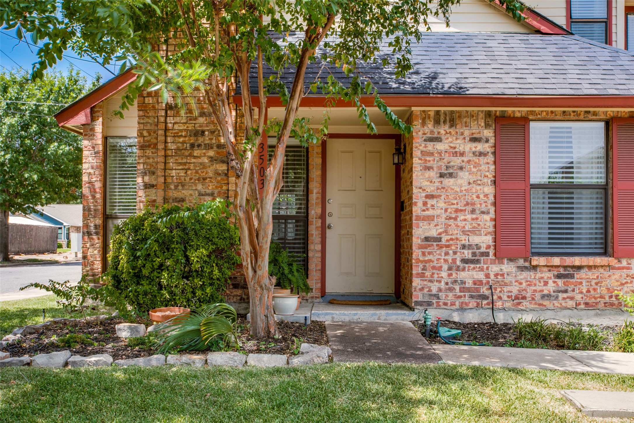 3503 Word Street Dallas TX 75204
