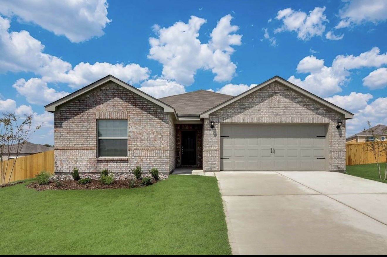 108 Telegraph Trail Newark TX 76071
