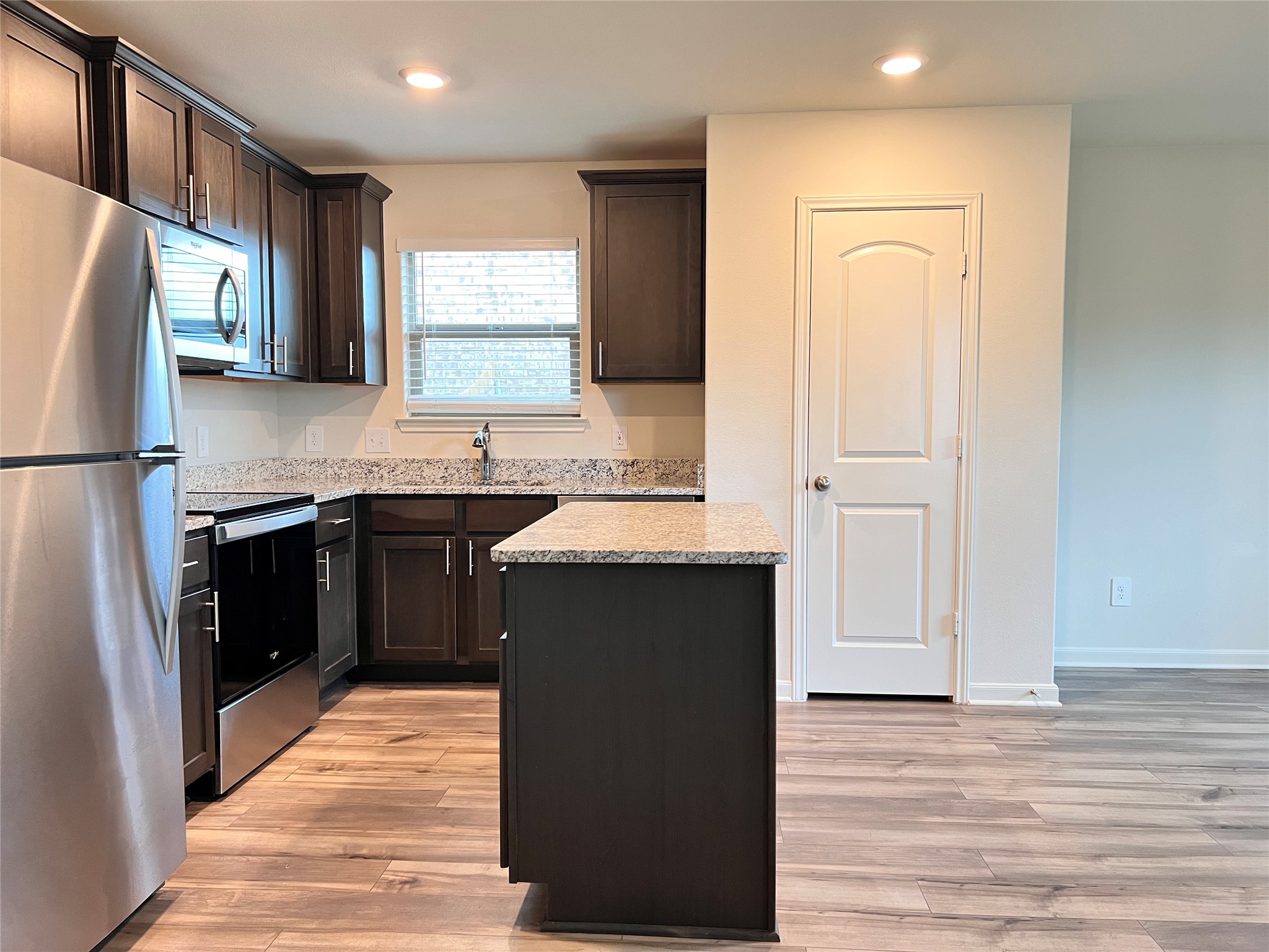 108 Telegraph Trail Newark TX 76071