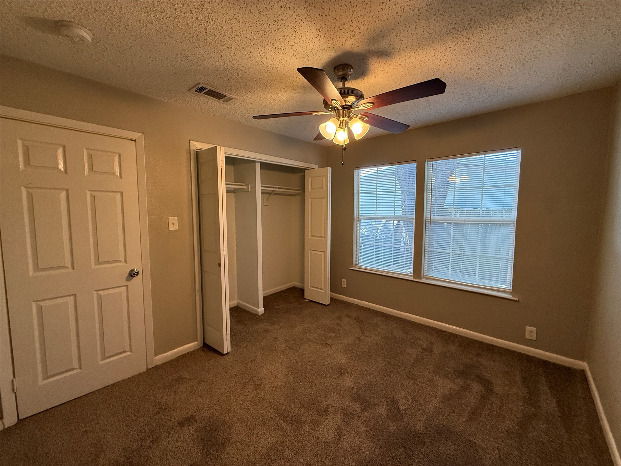 303 Ridgefield Circle Mesquite TX 75149
