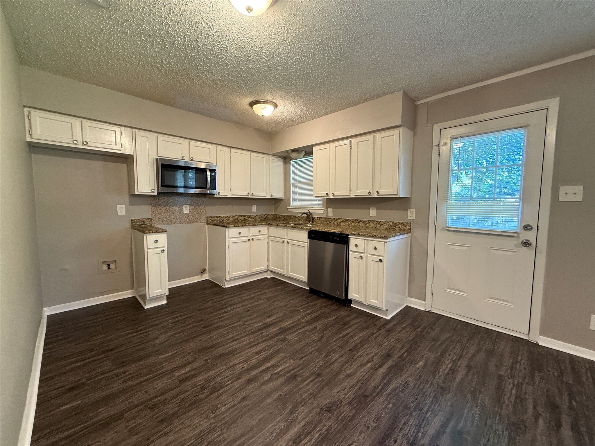 303 Ridgefield Circle Mesquite TX 75149