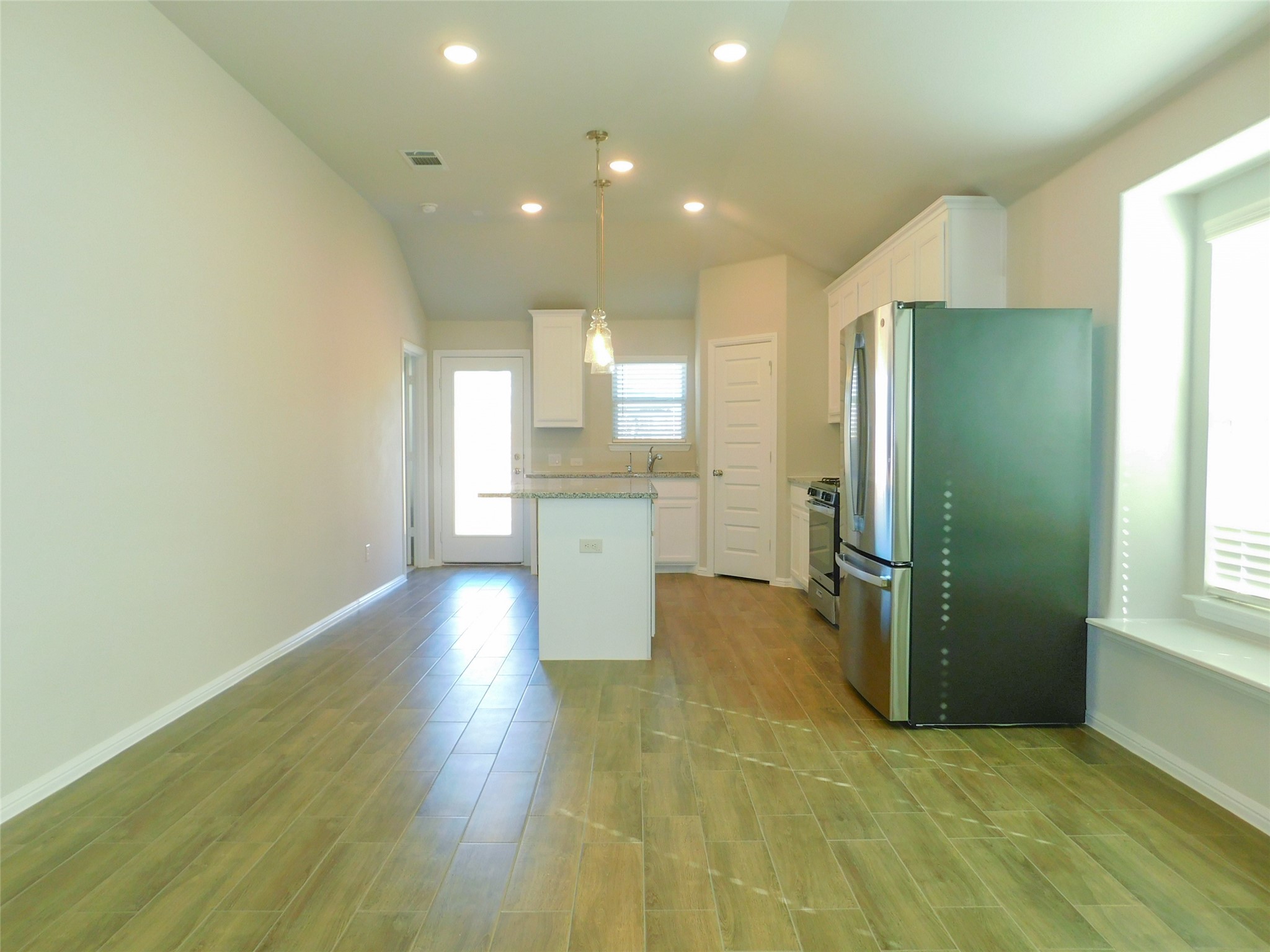 14017 Earlham Street Pilot Point TX 76258