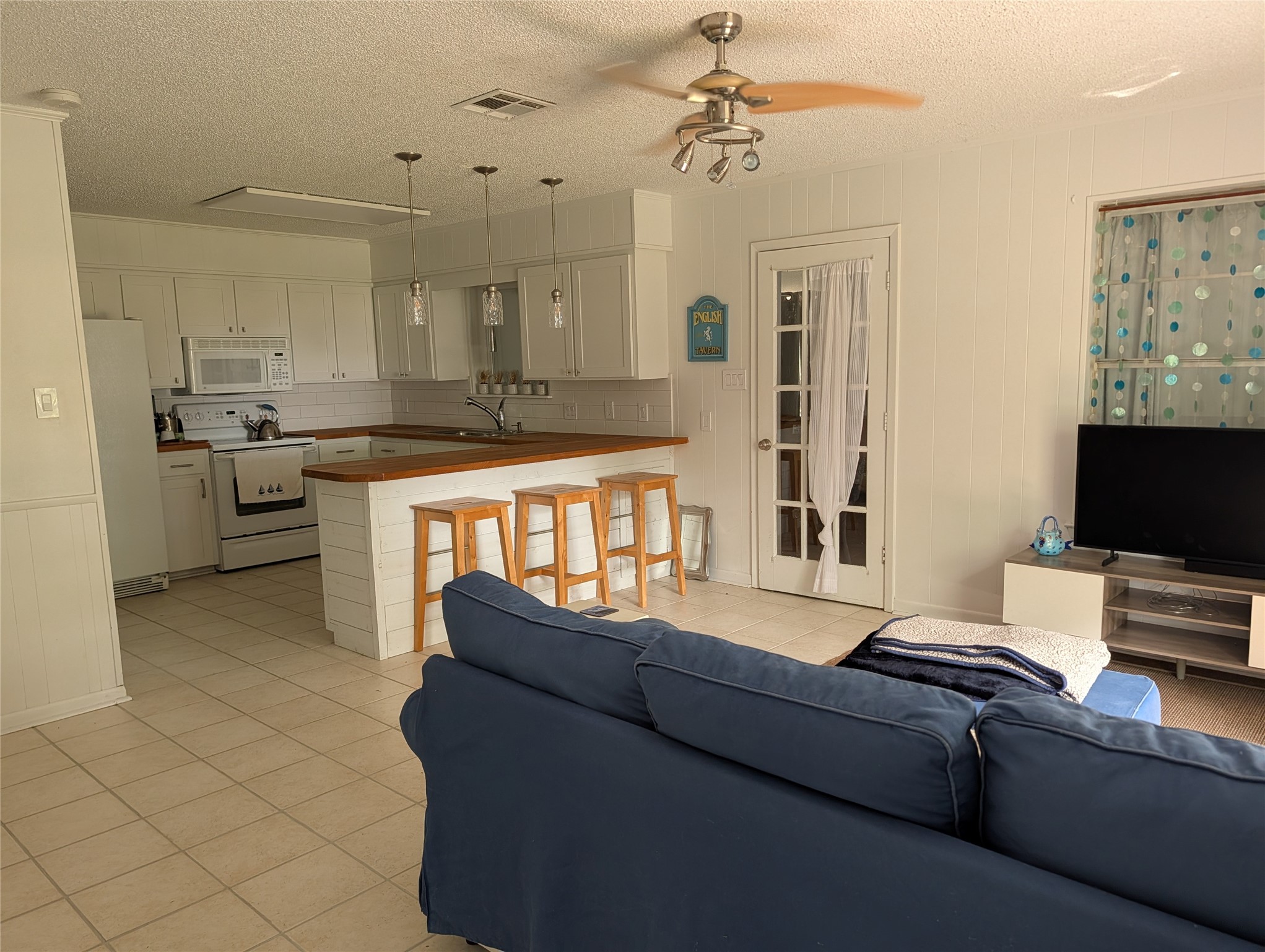 155 Lake Drive Enchanted Oaks TX 75156