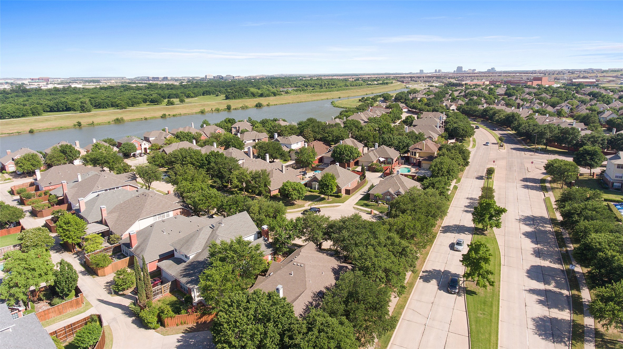 114 Midcrest Drive Irving TX 75063