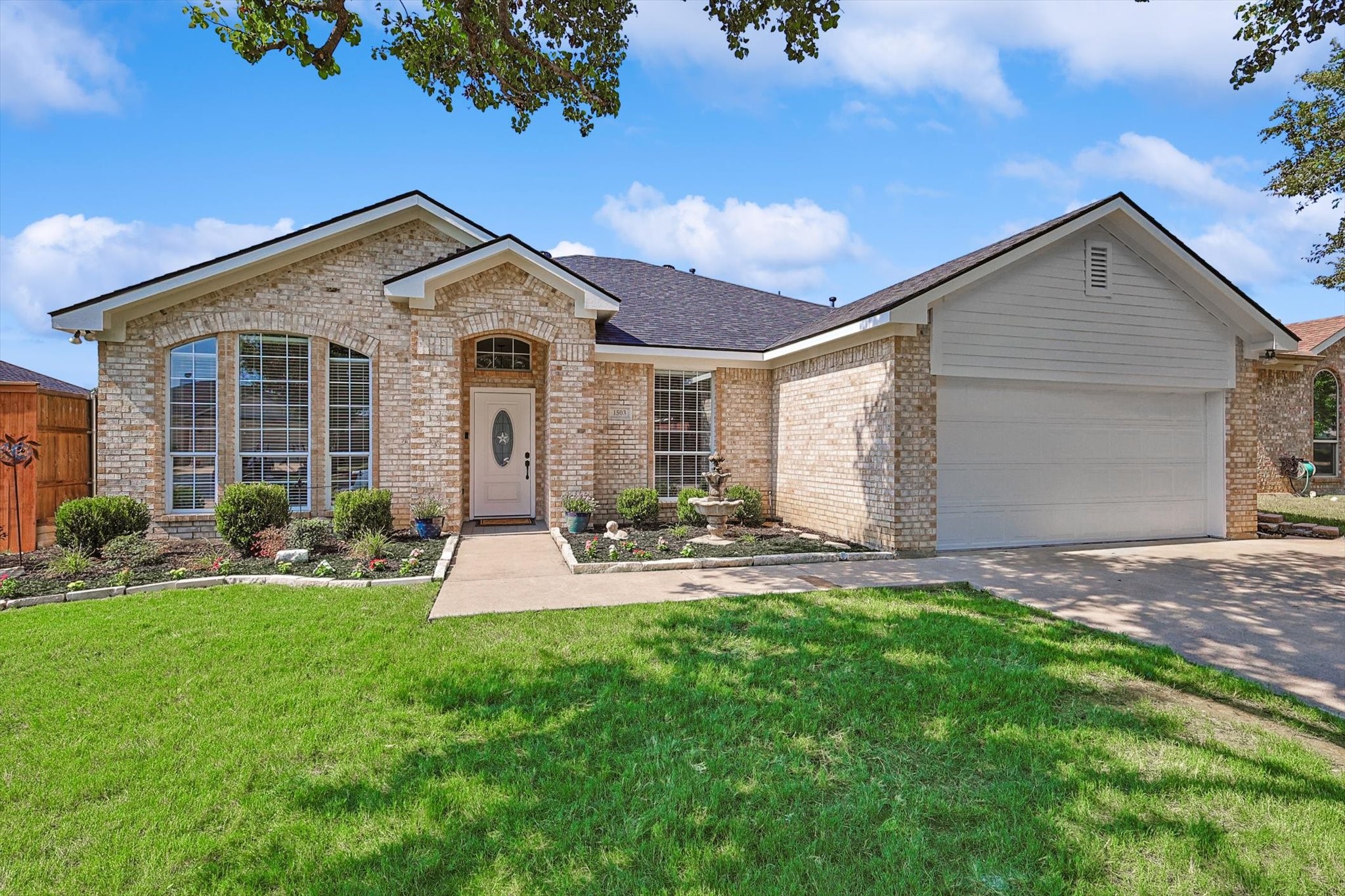 1503 Rancho Dominguez Road Corinth TX 76210