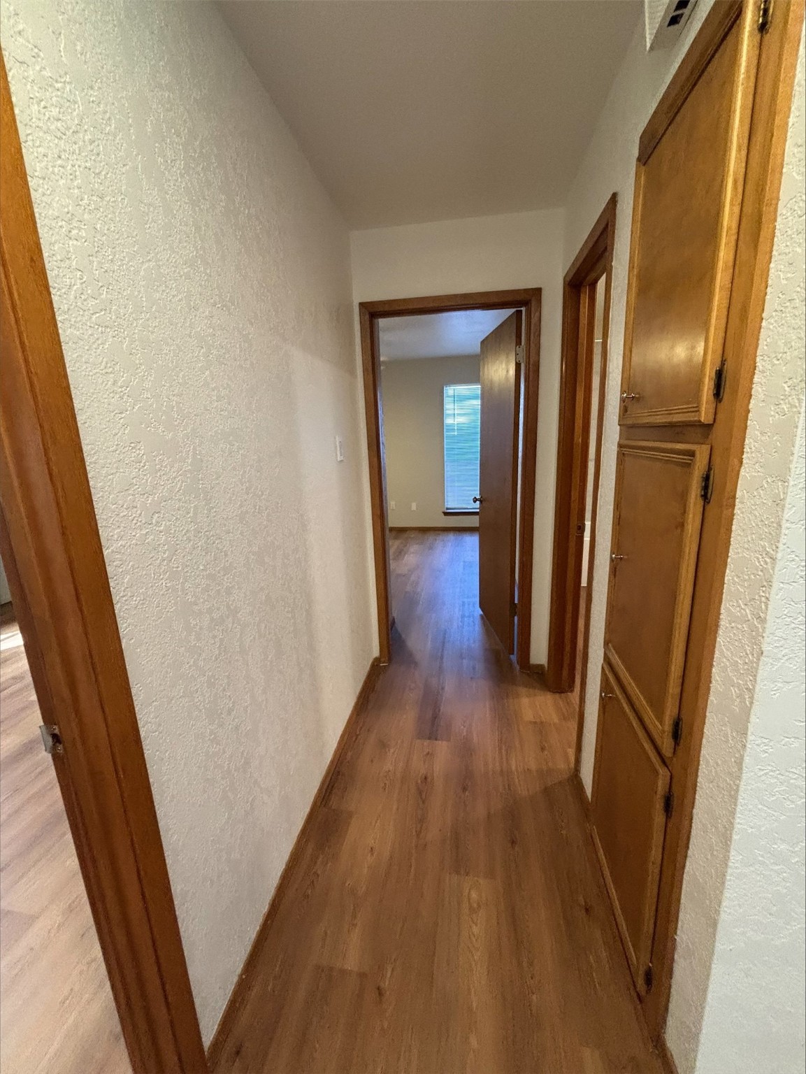 702 Matthews Court Arlington TX 76012