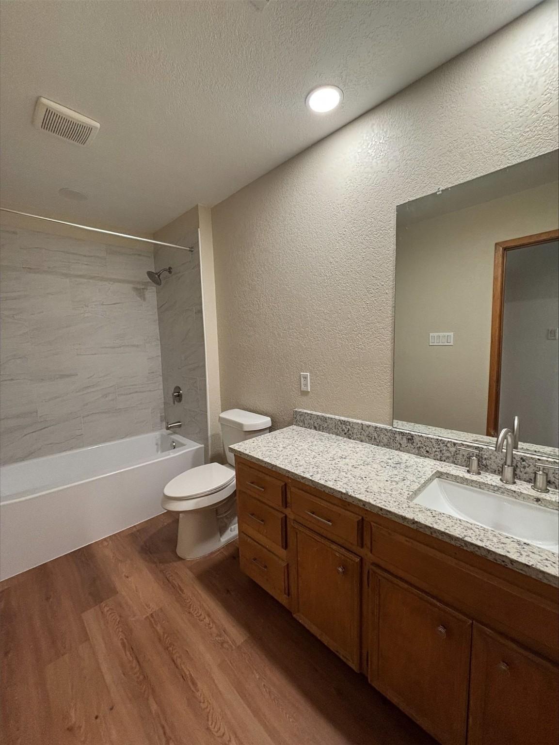 702 Matthews Court Arlington TX 76012