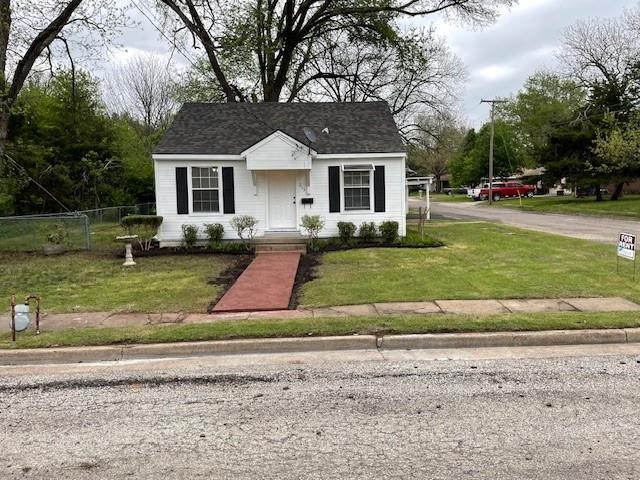 215 Orange Street Farmersville TX 75442
