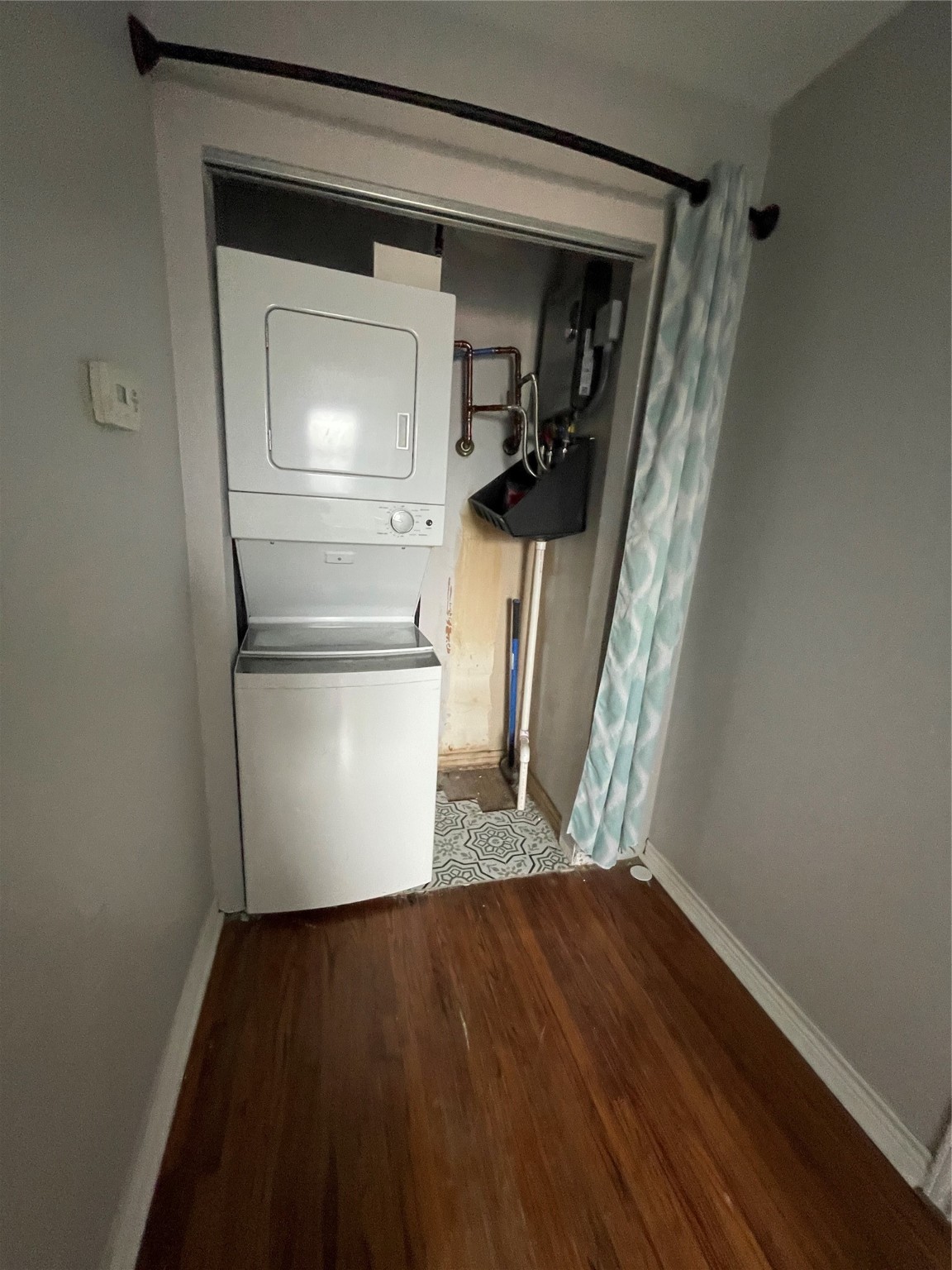 2517 Amelia Dallas TX 75235