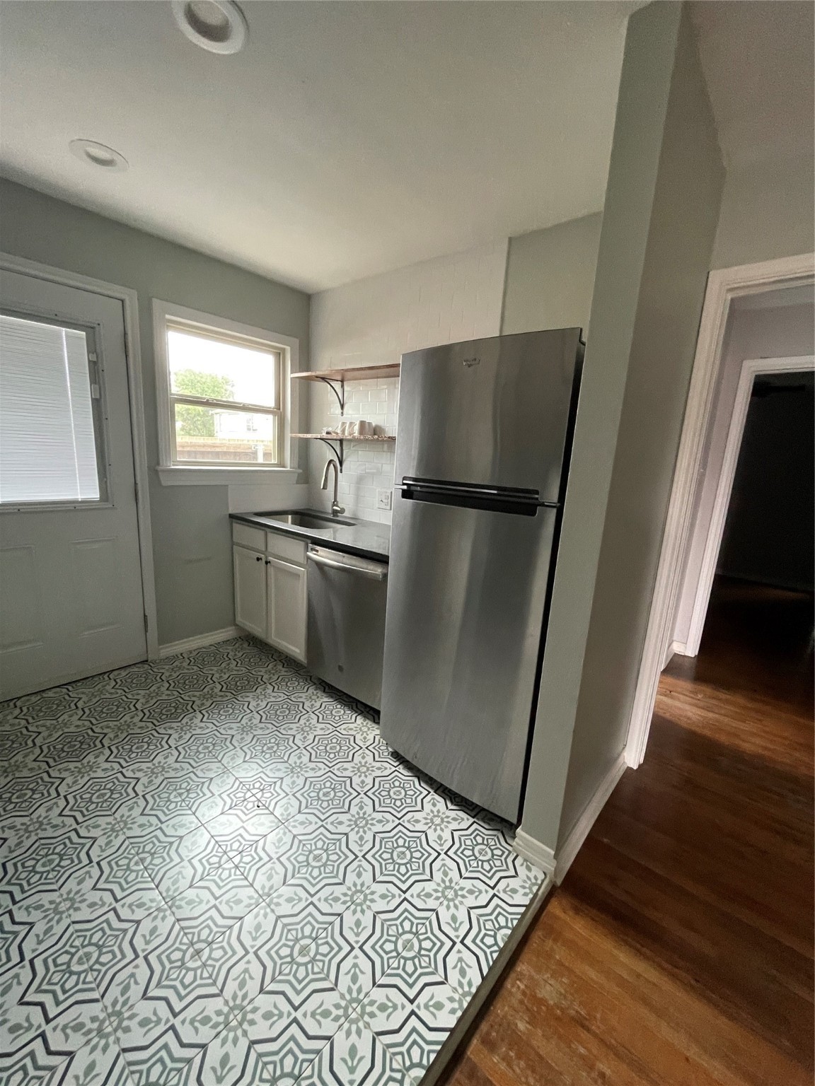 2517 Amelia Dallas TX 75235