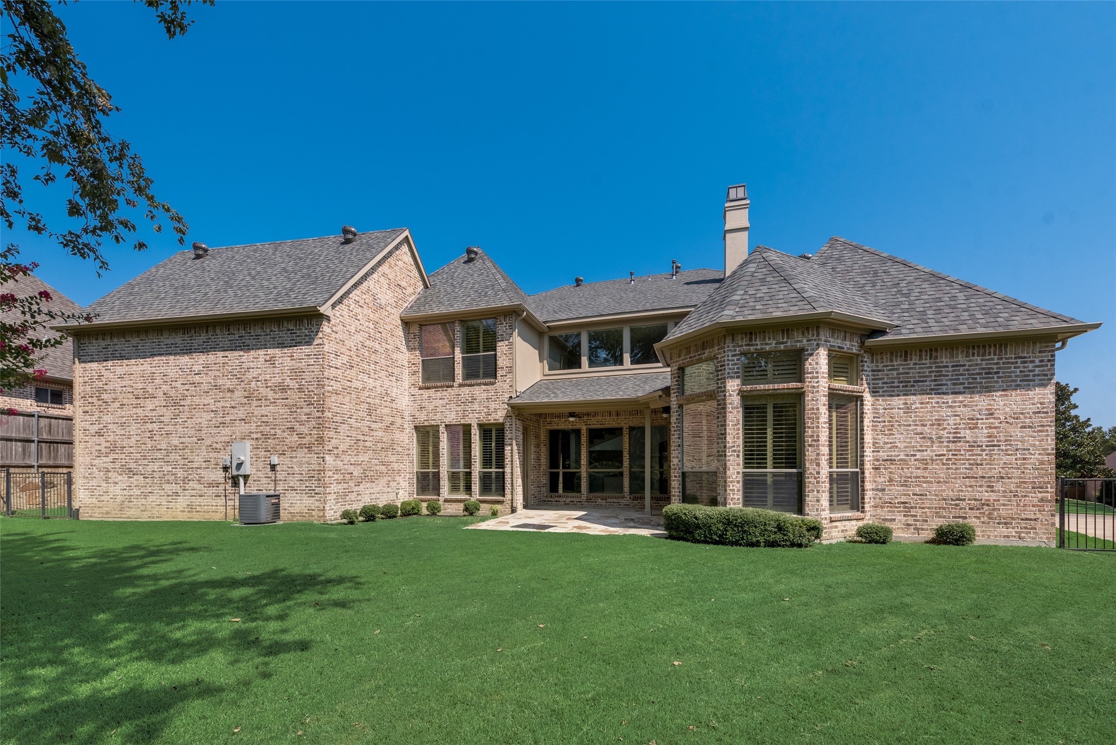2207 Kings Pass Heath TX 75032
