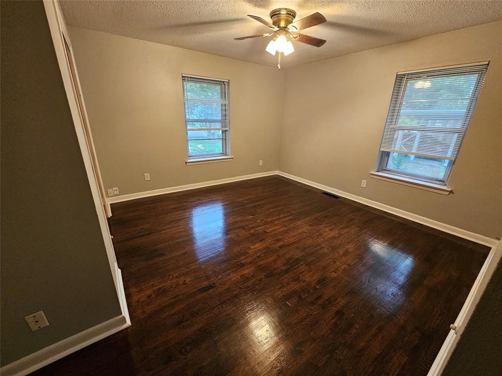 804 Cedar Street Mckinney TX 75069