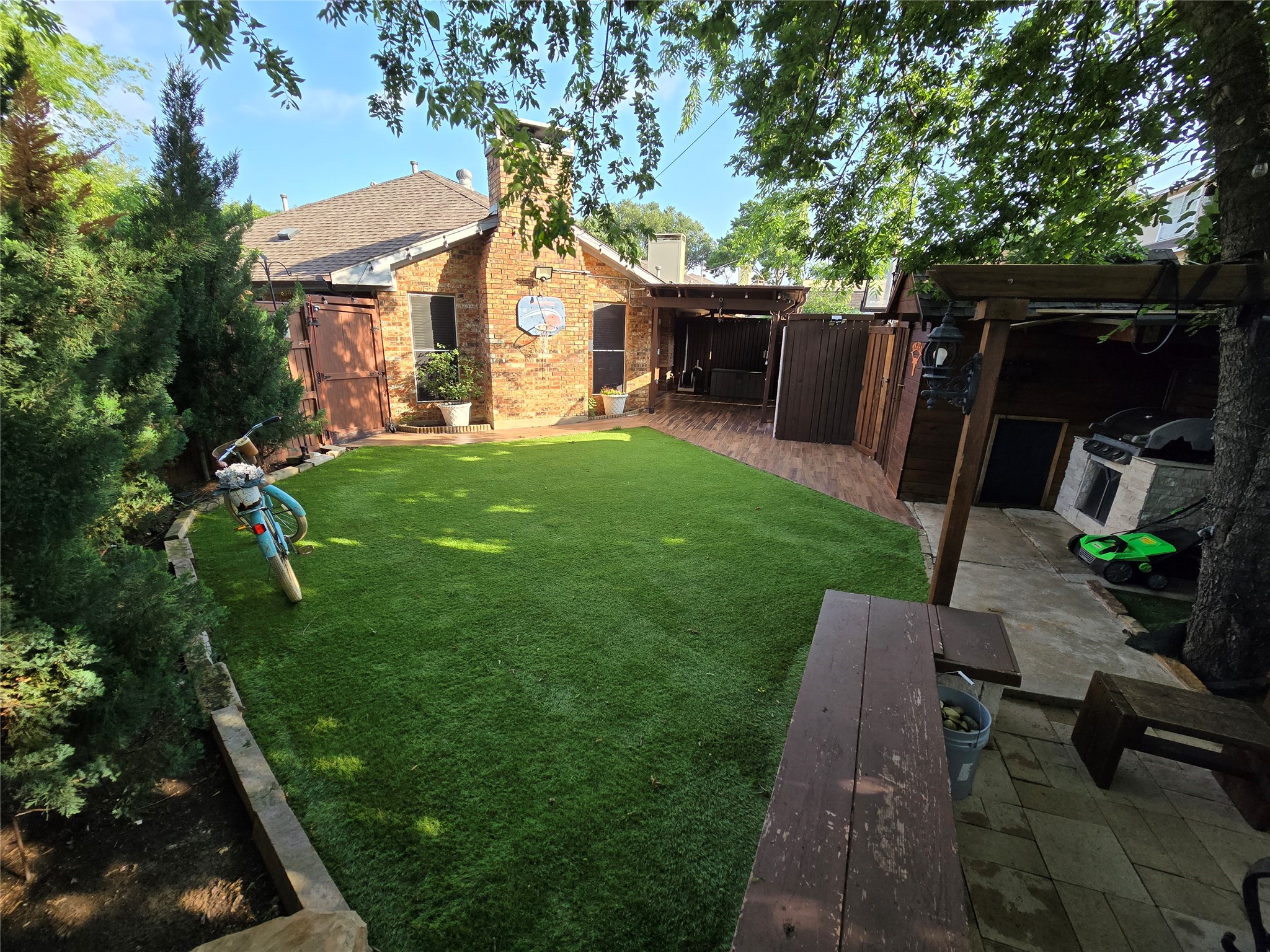 8502 Hawthorne Street Frisco TX 75034