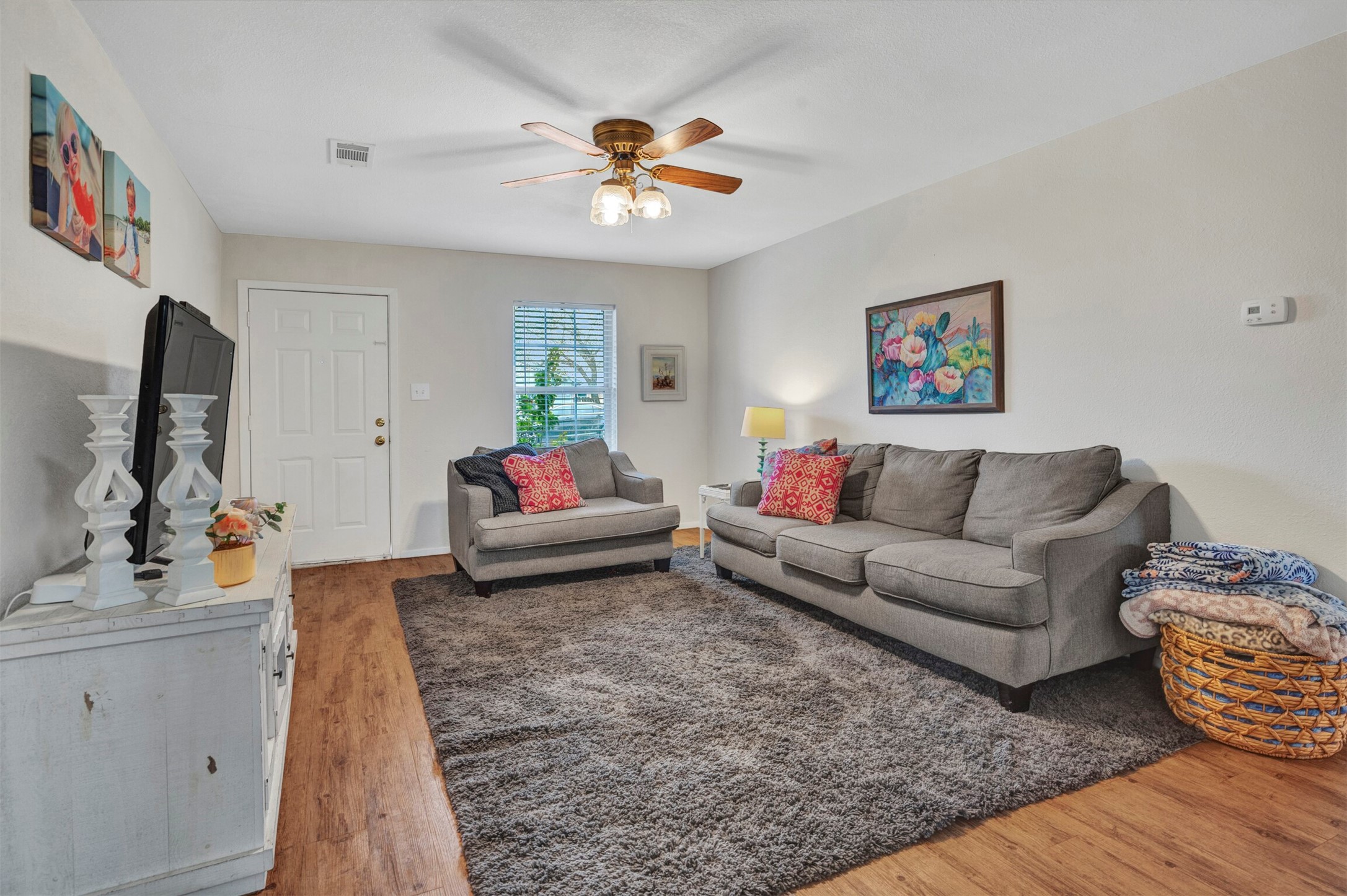 307 N Jordan Street Whitesboro TX 76273