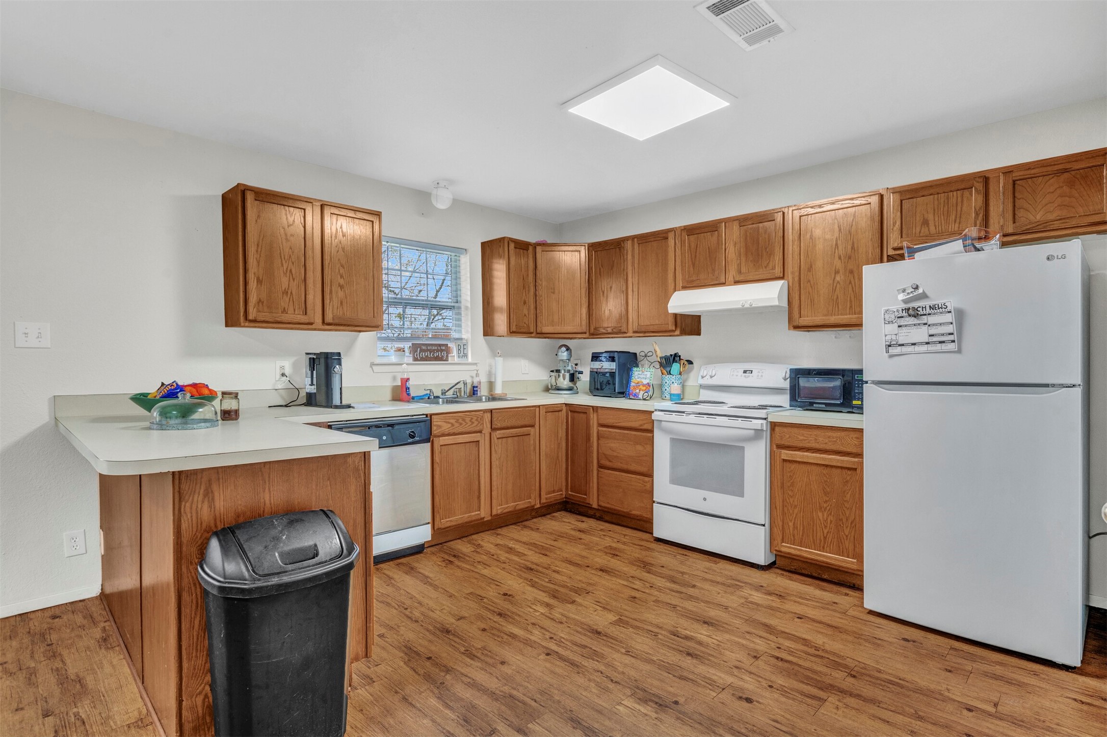 307 N Jordan Street Whitesboro TX 76273