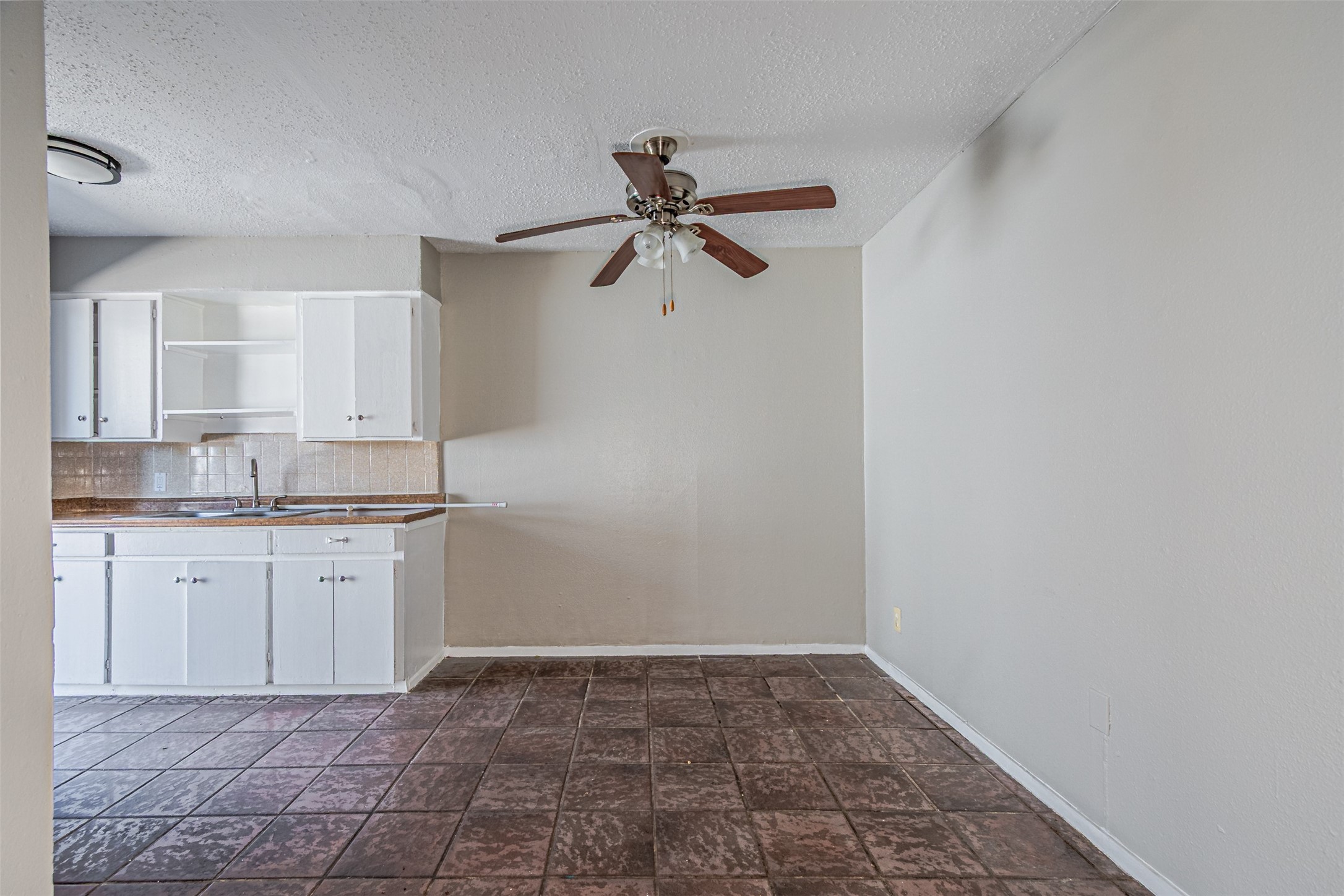 602 N Lancaster Avenue Dallas TX 75203