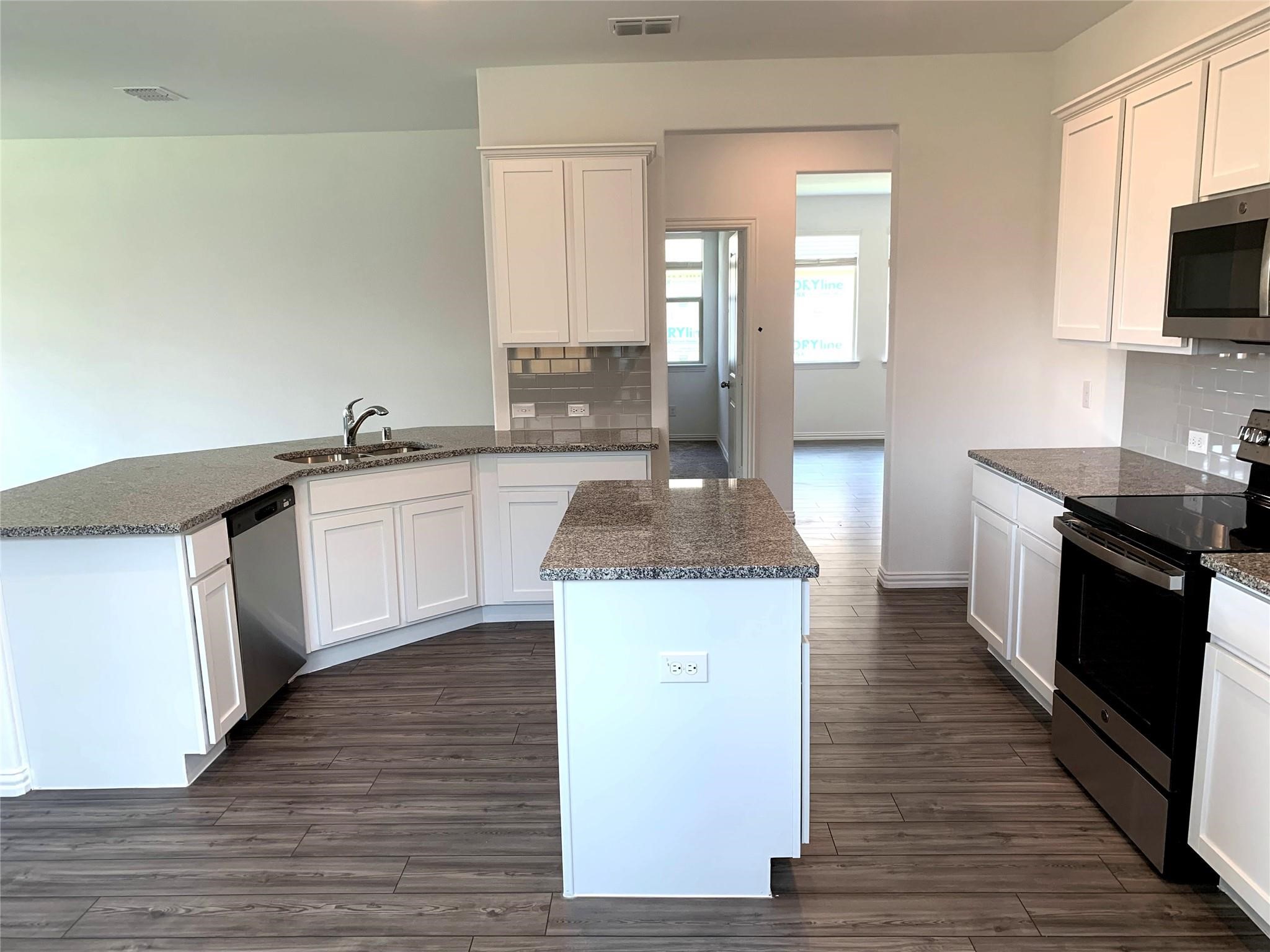 513 Peel Street Fate TX 75189