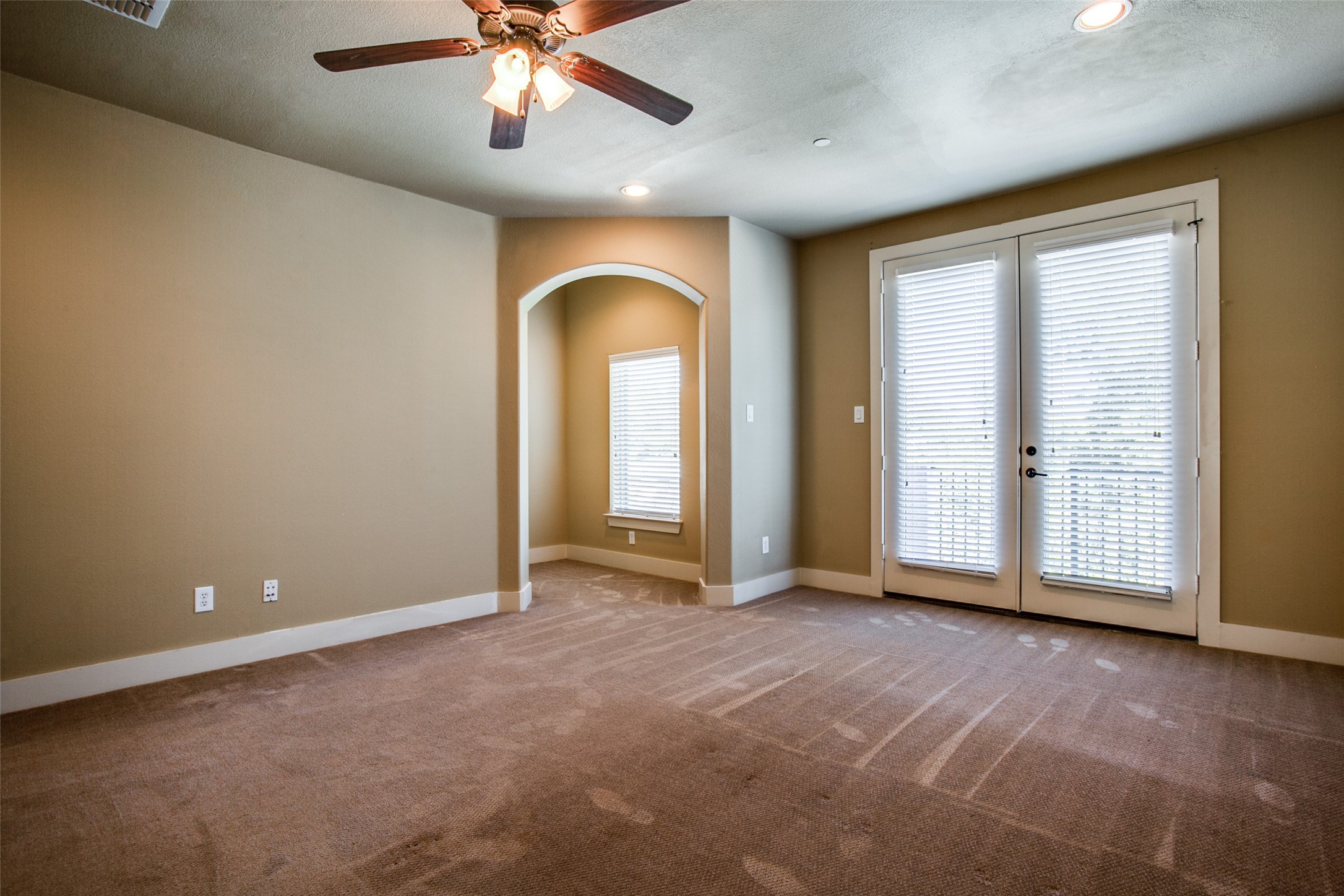 4111 Rawlins Street Dallas TX 75219