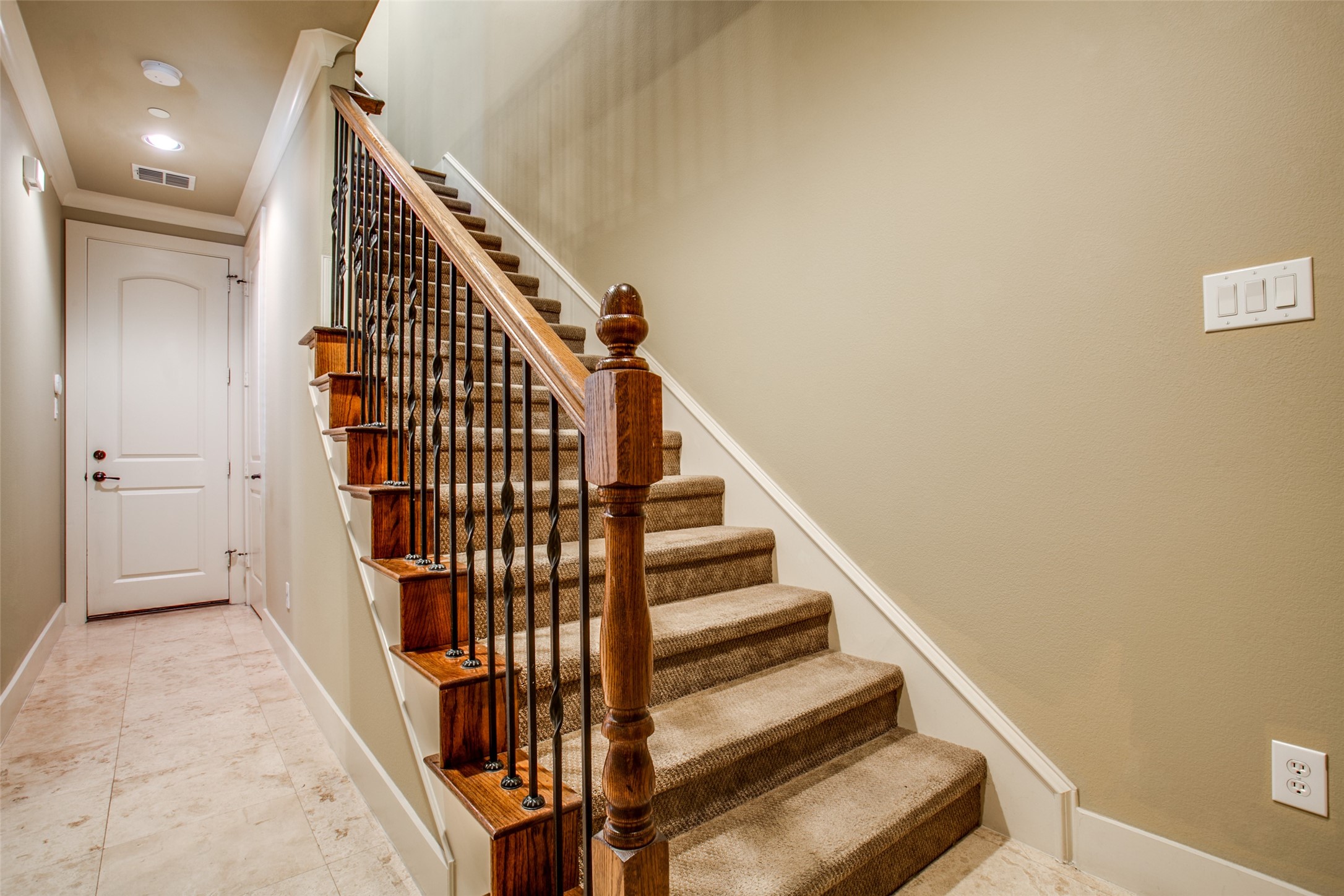 4111 Rawlins Street Dallas TX 75219