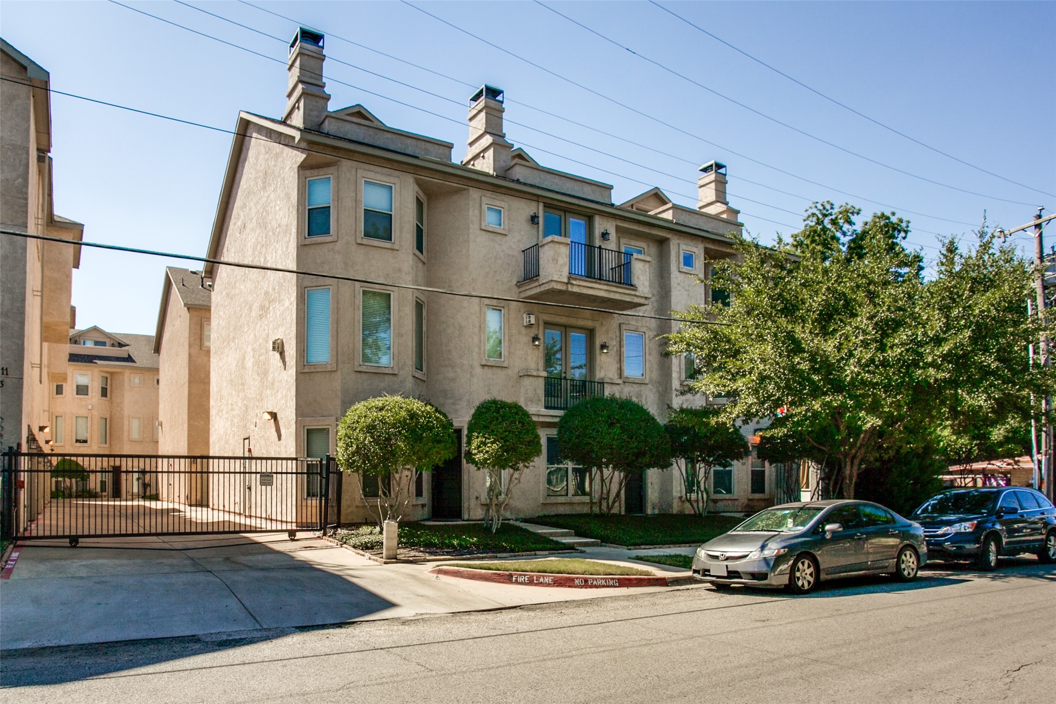 4111 Rawlins Street Dallas TX 75219