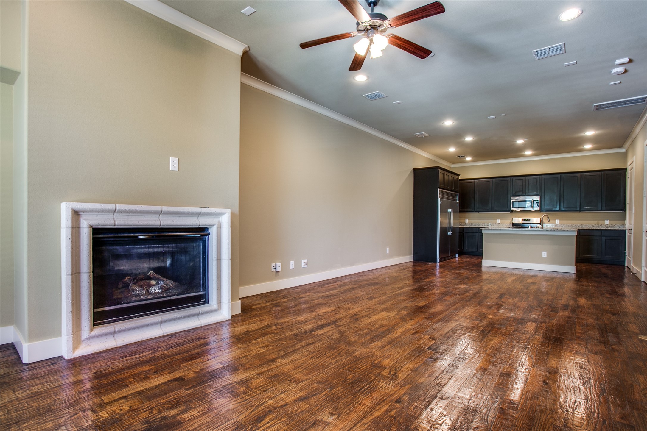 4111 Rawlins Street Dallas TX 75219