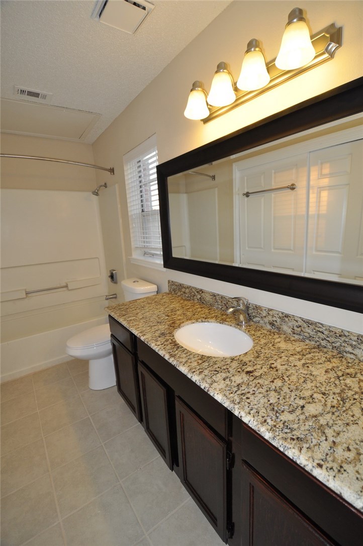 3701 Cedarplaza Lane Dallas TX 75209