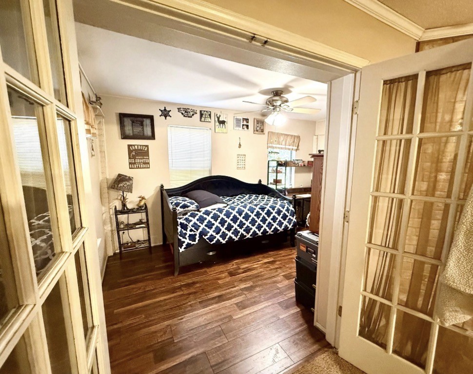 124 Juanita Avenue Wills Point TX 75169