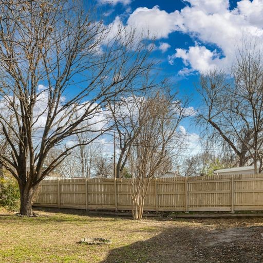 2617 Fieldale Farmers Branch TX 75234