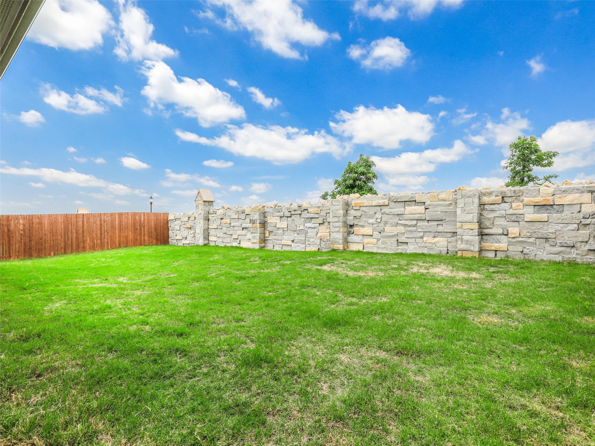 2156 Knightsgate Road Argyle TX 76226