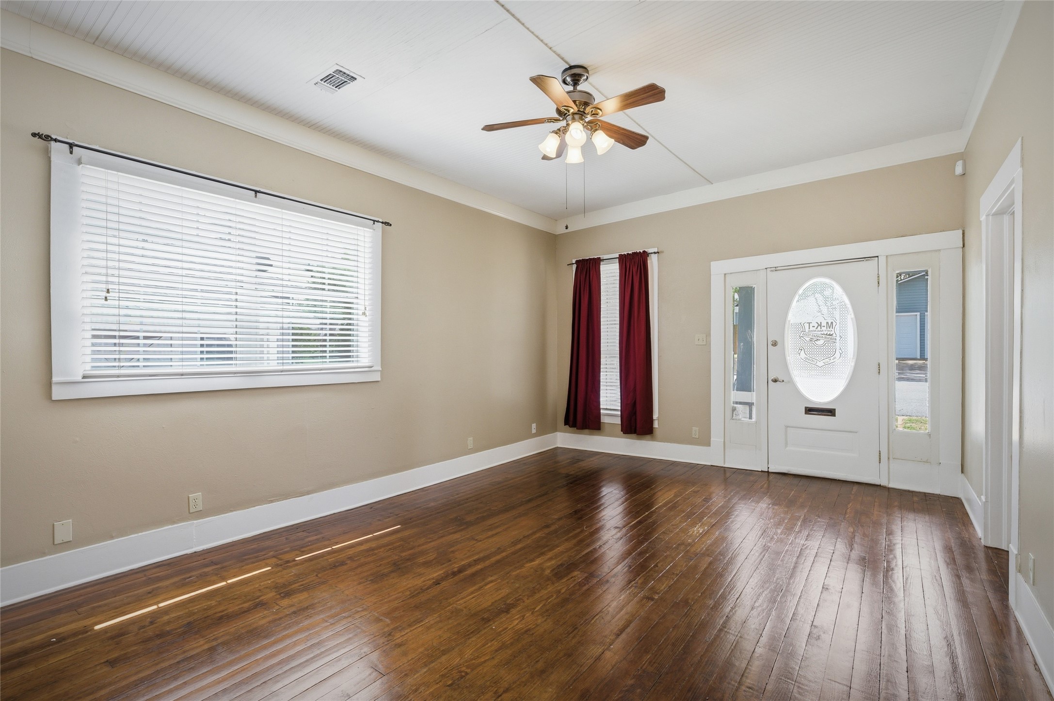 108 N Eddy Avenue Denison TX 75020