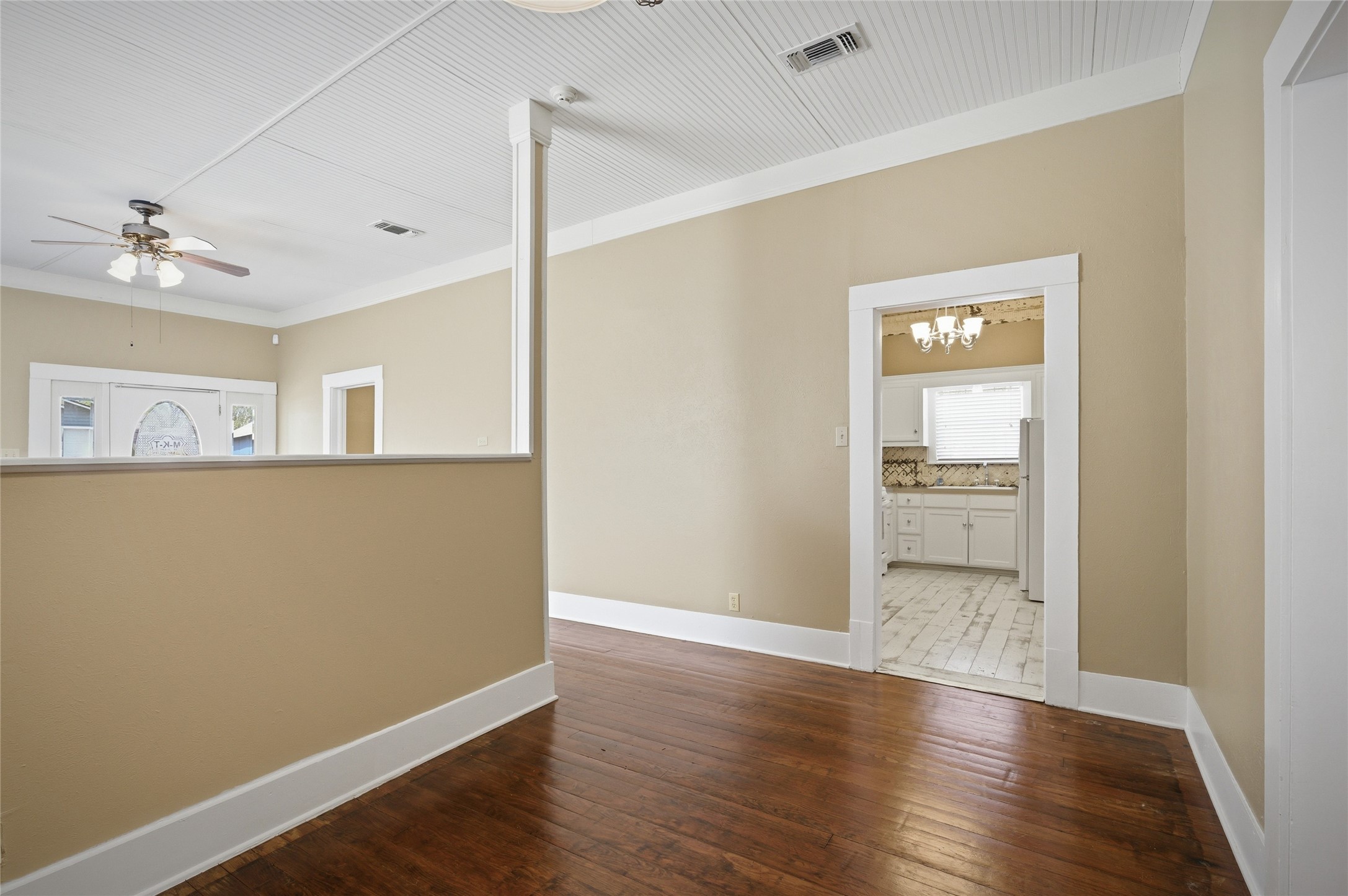 108 N Eddy Avenue Denison TX 75020