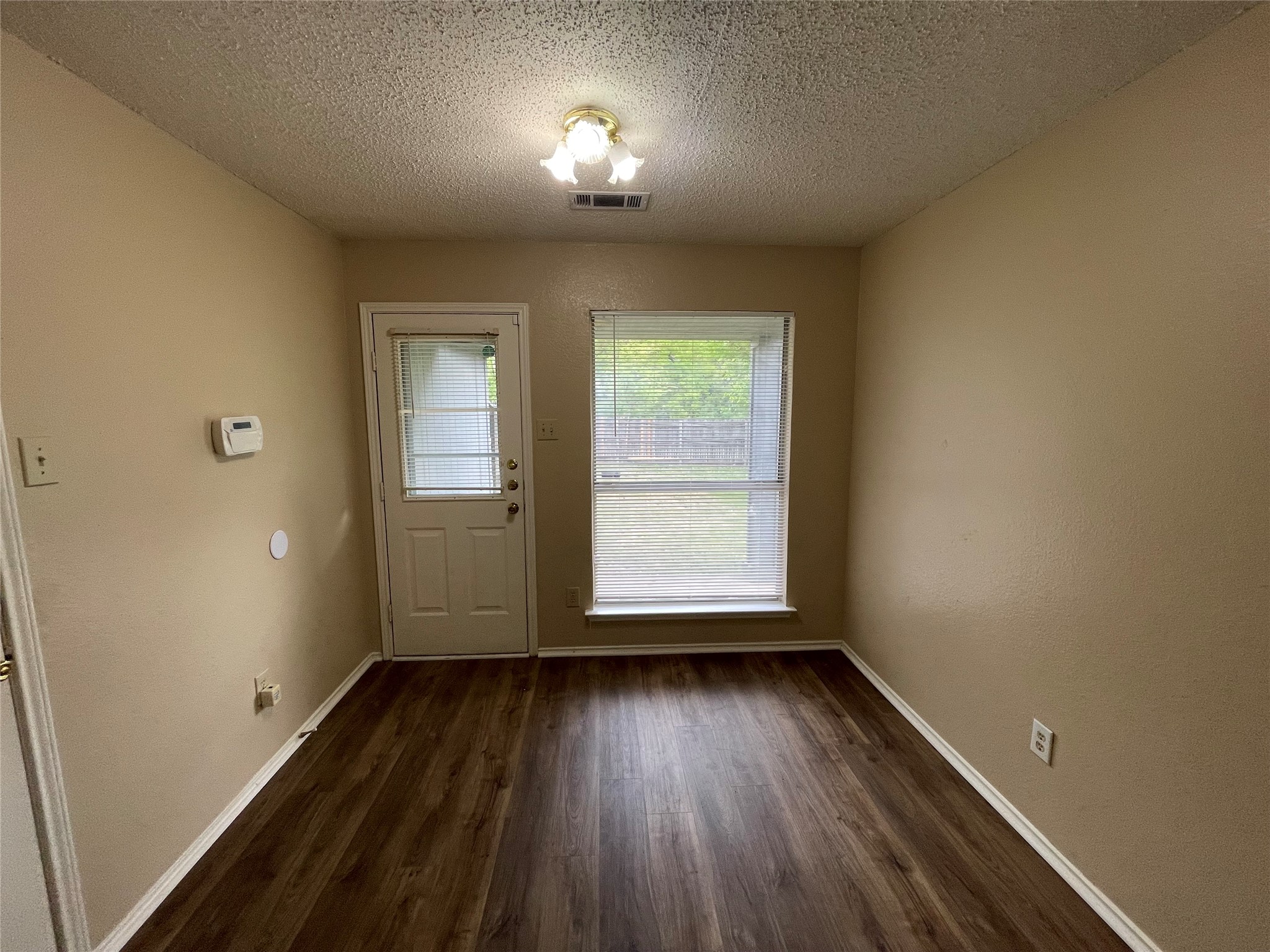 1429 Juniper Lane Mesquite TX 75149