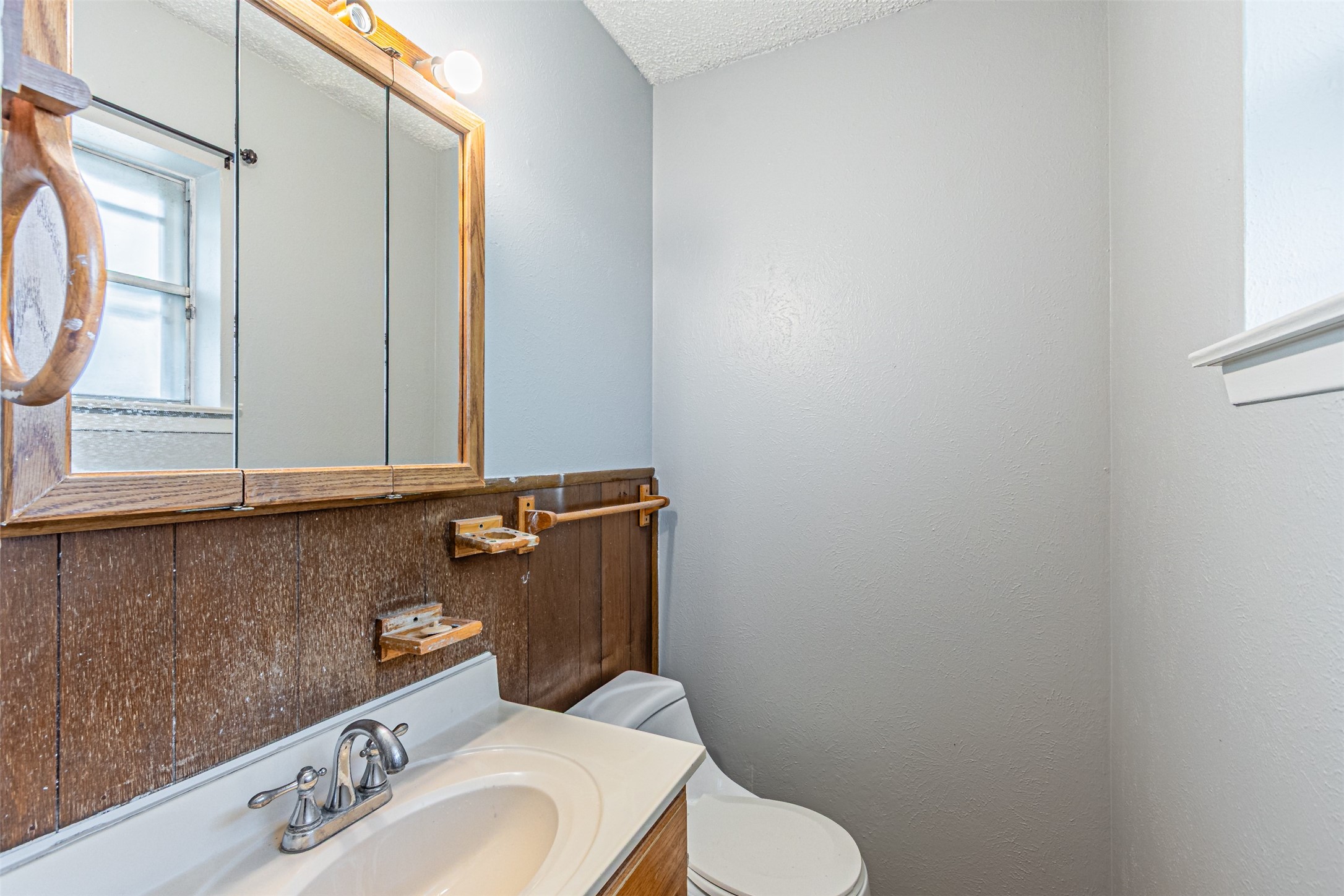 2009 Meadow Lark Lane Irving TX 75060