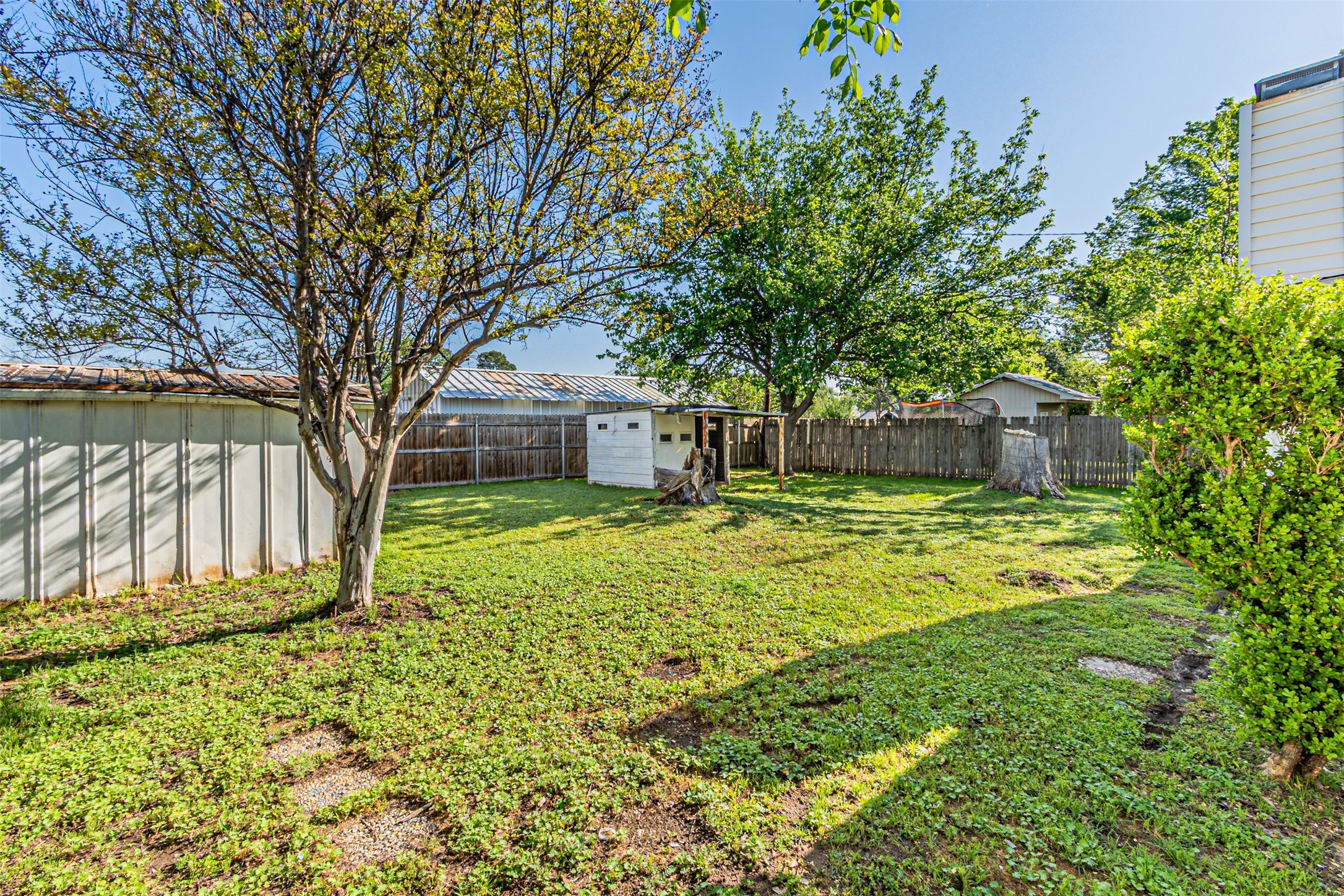 2009 Meadow Lark Lane Irving TX 75060