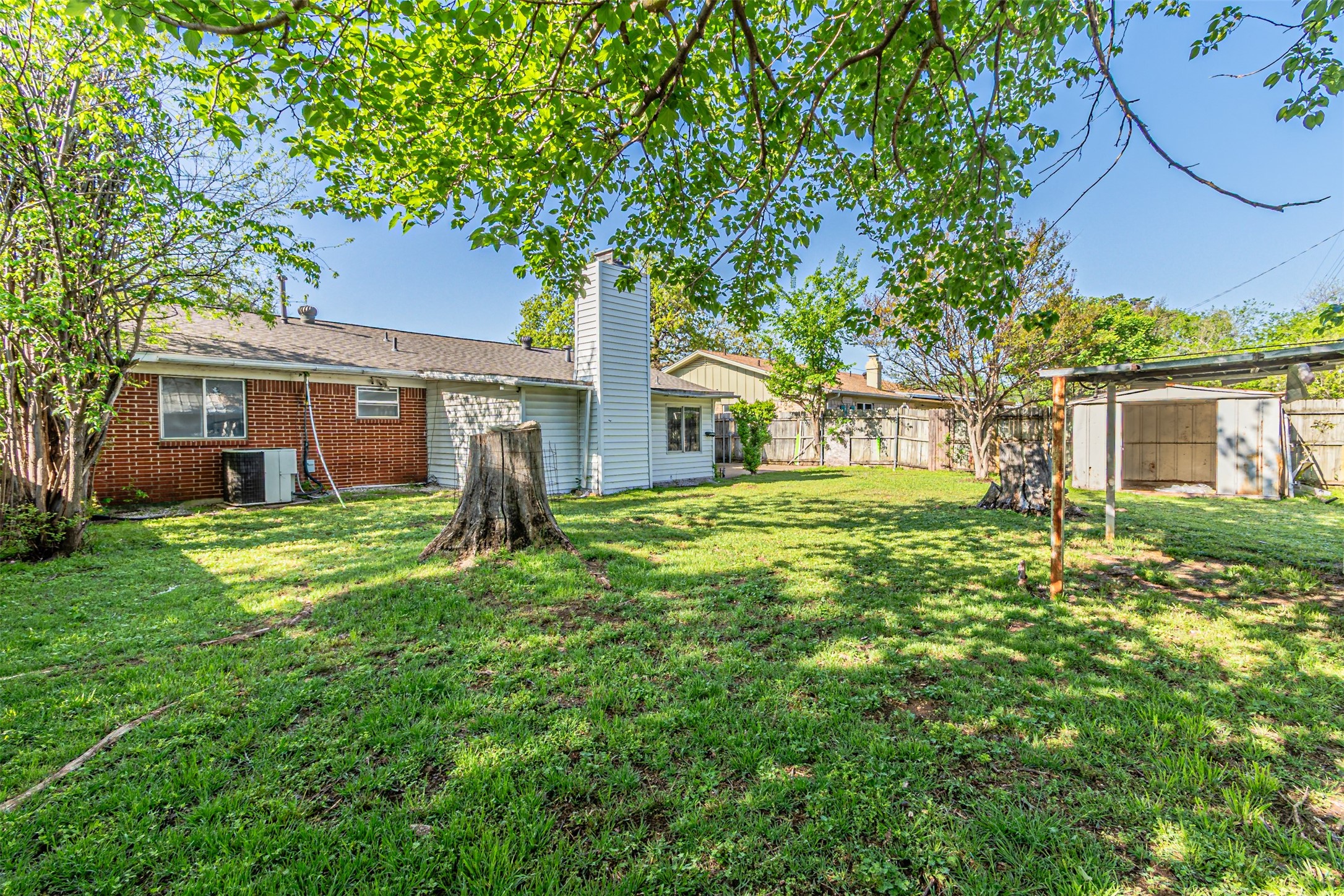 2009 Meadow Lark Lane Irving TX 75060