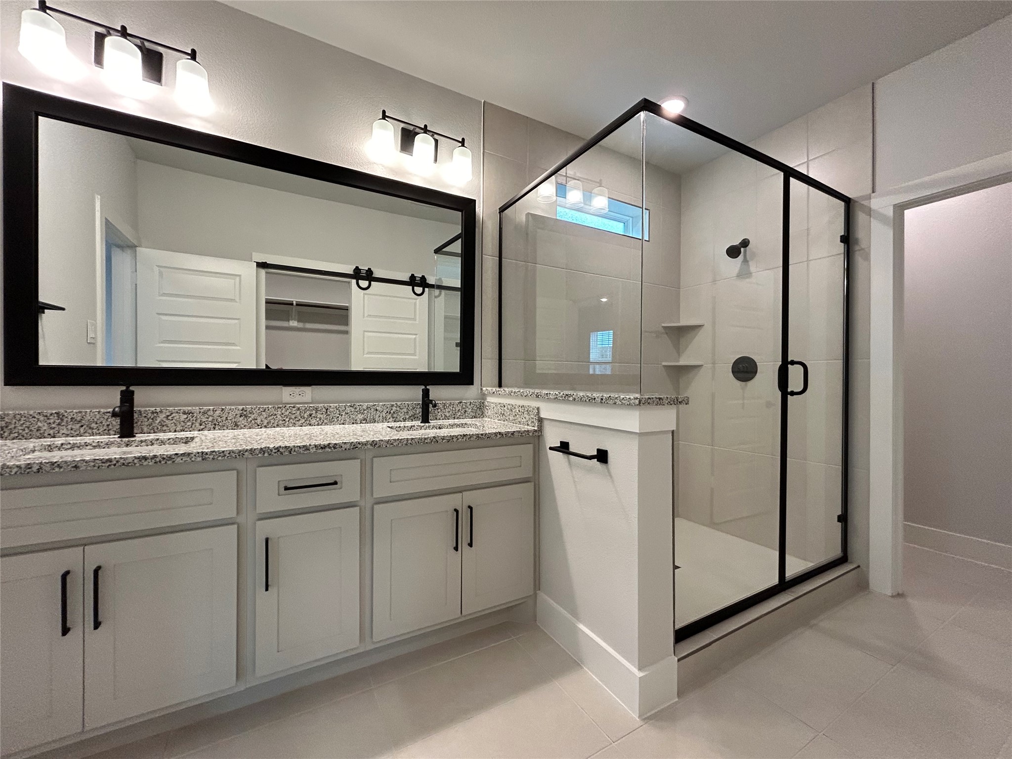 564 Mission Trail Arlington TX 76010