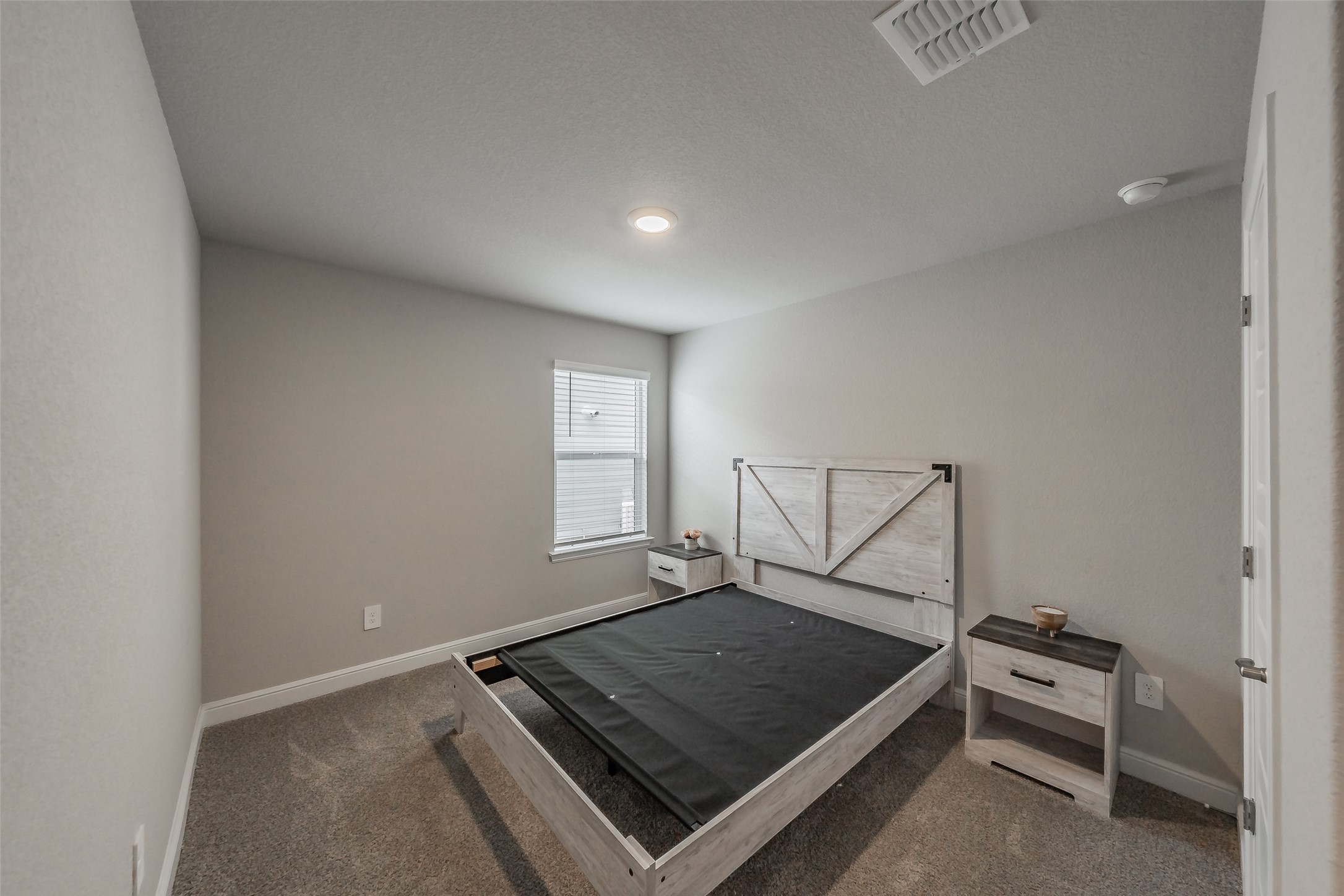 612 Capstone Circle Granbury TX 76048