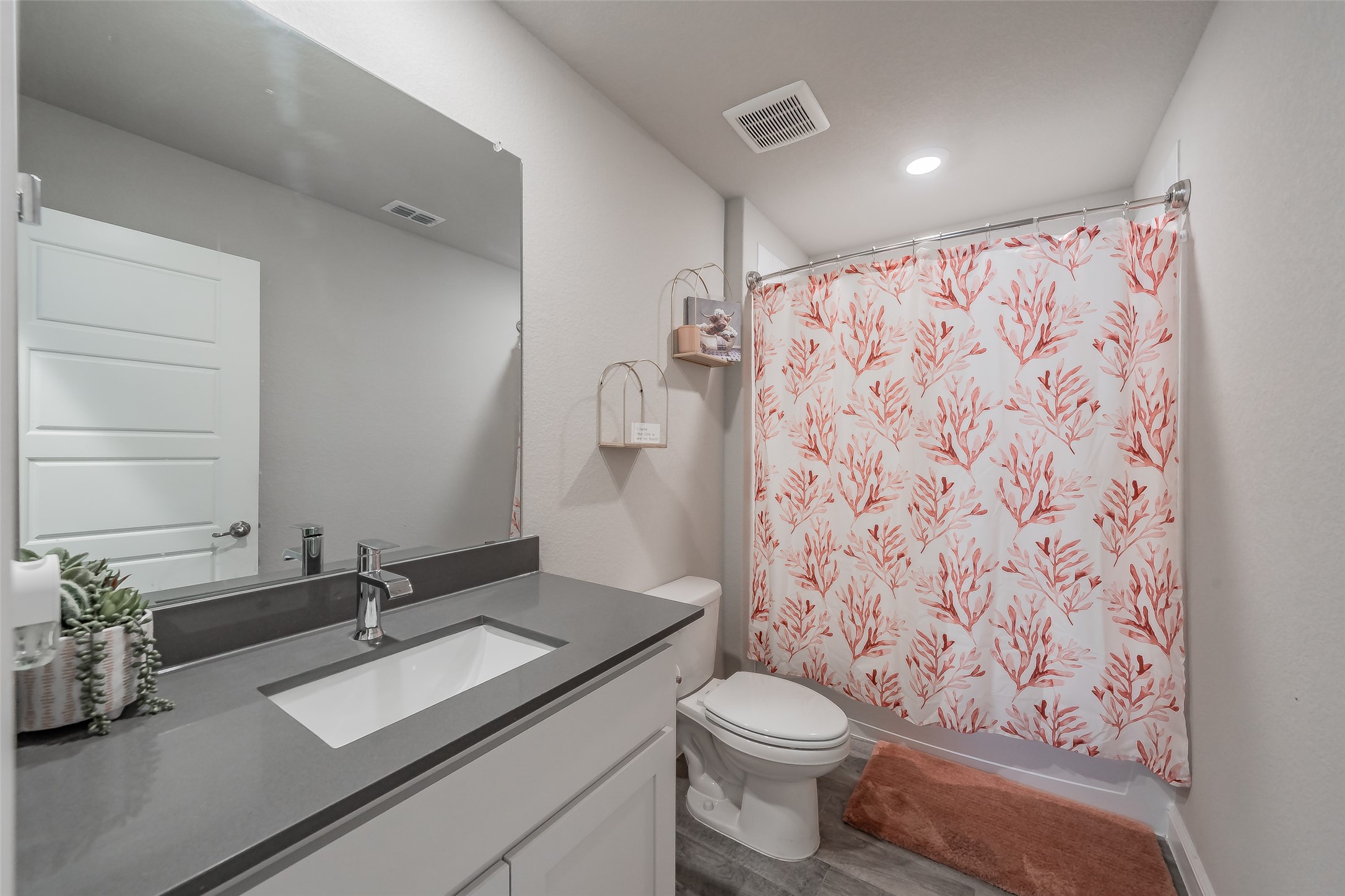 612 Capstone Circle Granbury TX 76048