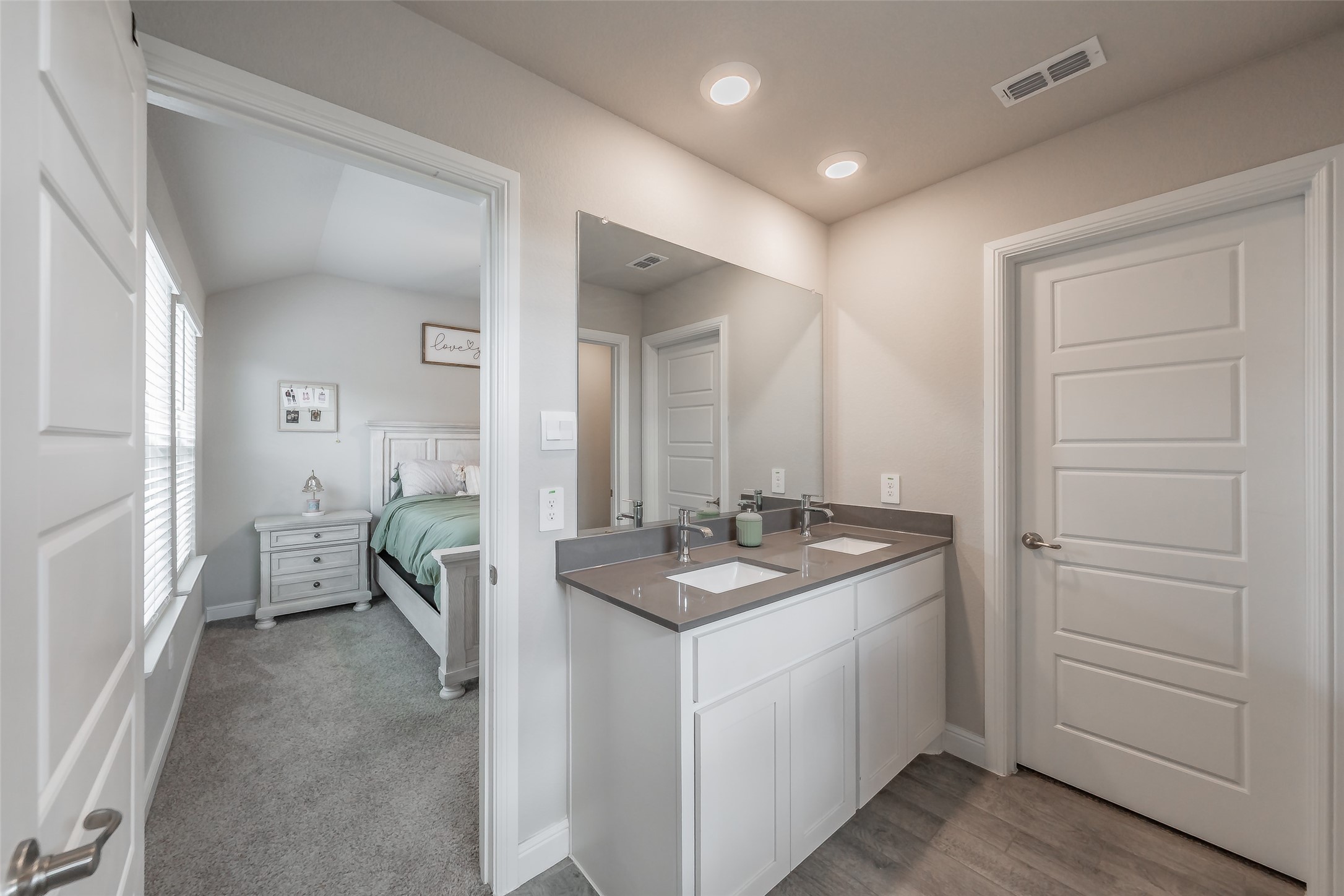 612 Capstone Circle Granbury TX 76048