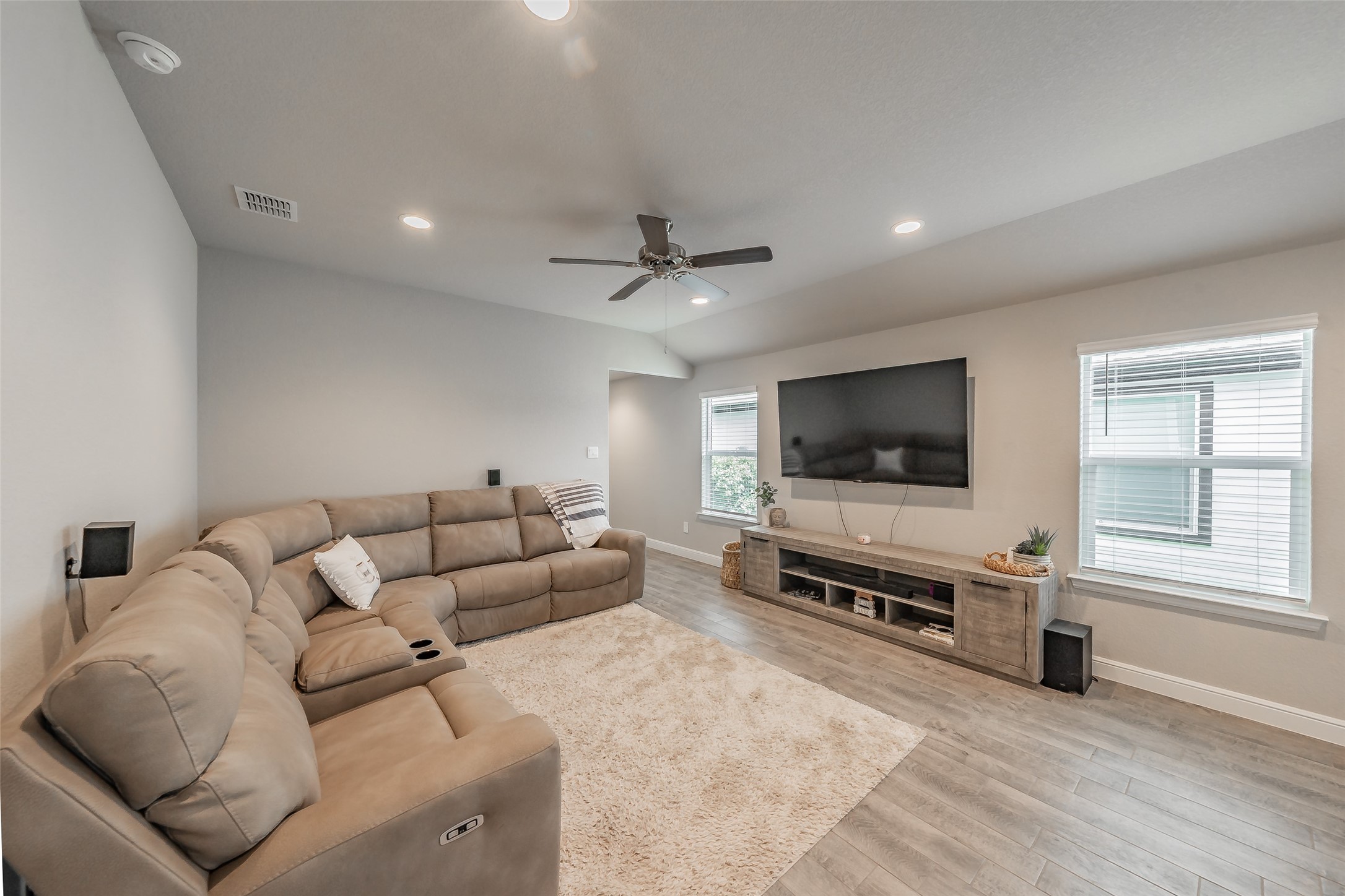612 Capstone Circle Granbury TX 76048