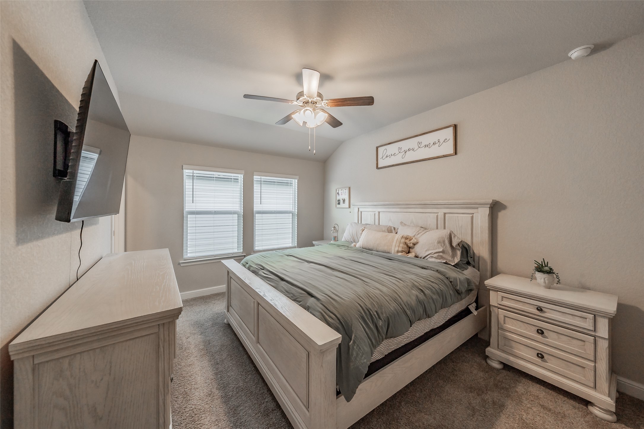 612 Capstone Circle Granbury TX 76048