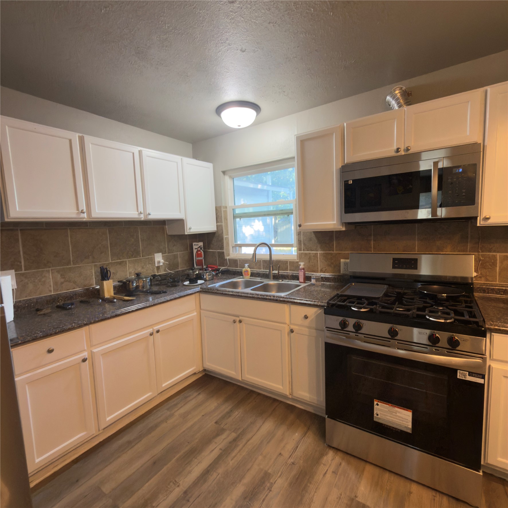 1312 Raines Street Arlington TX 76010