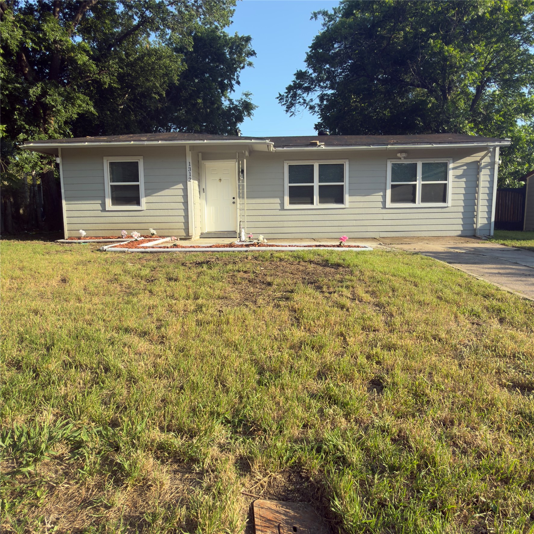 1312 Raines Street Arlington TX 76010
