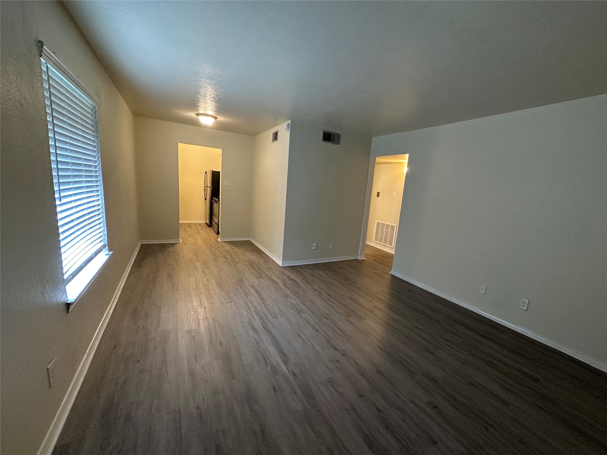2211 S Vernon Avenue Dallas TX 75224