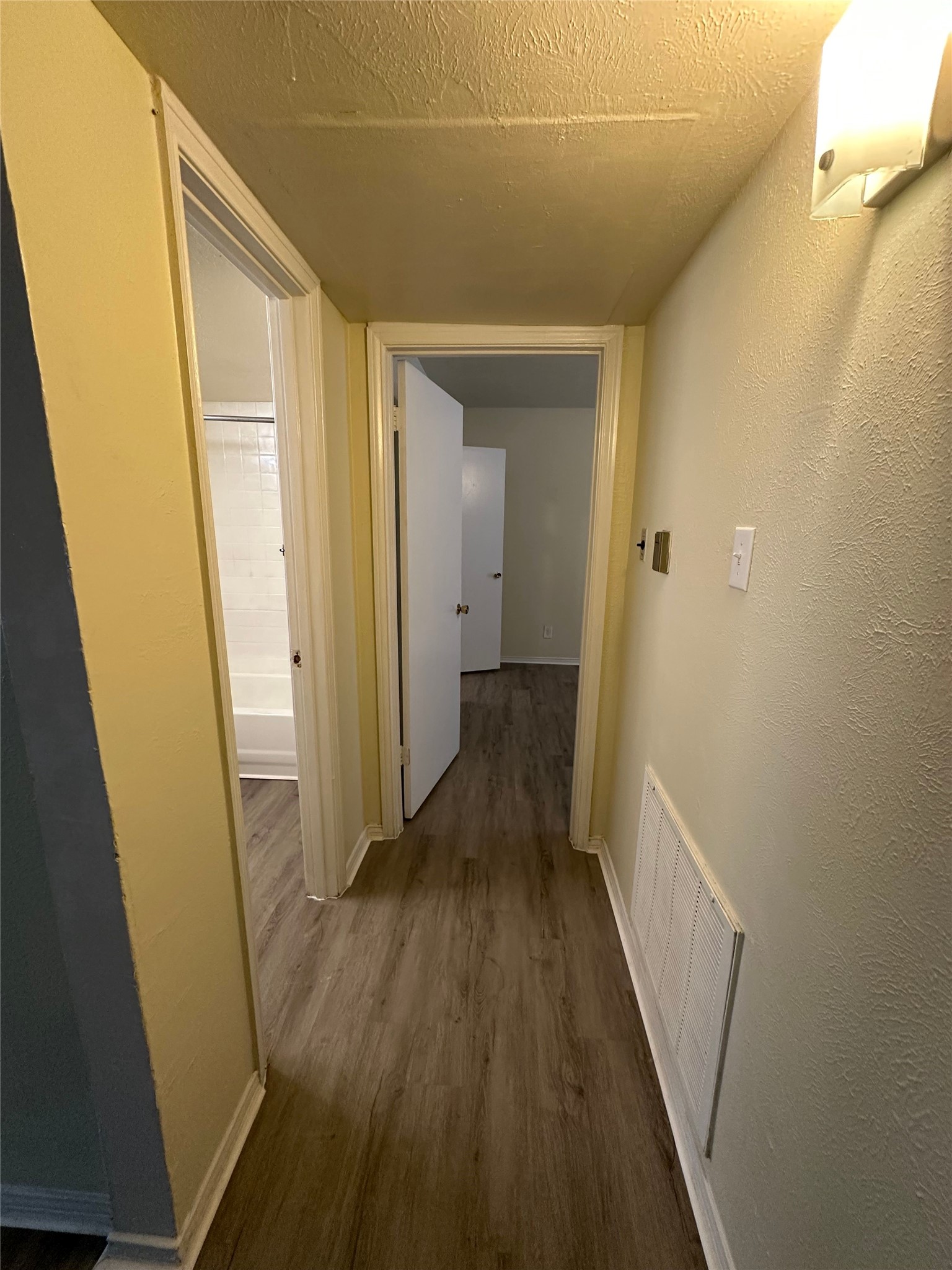 2211 S Vernon Avenue Dallas TX 75224