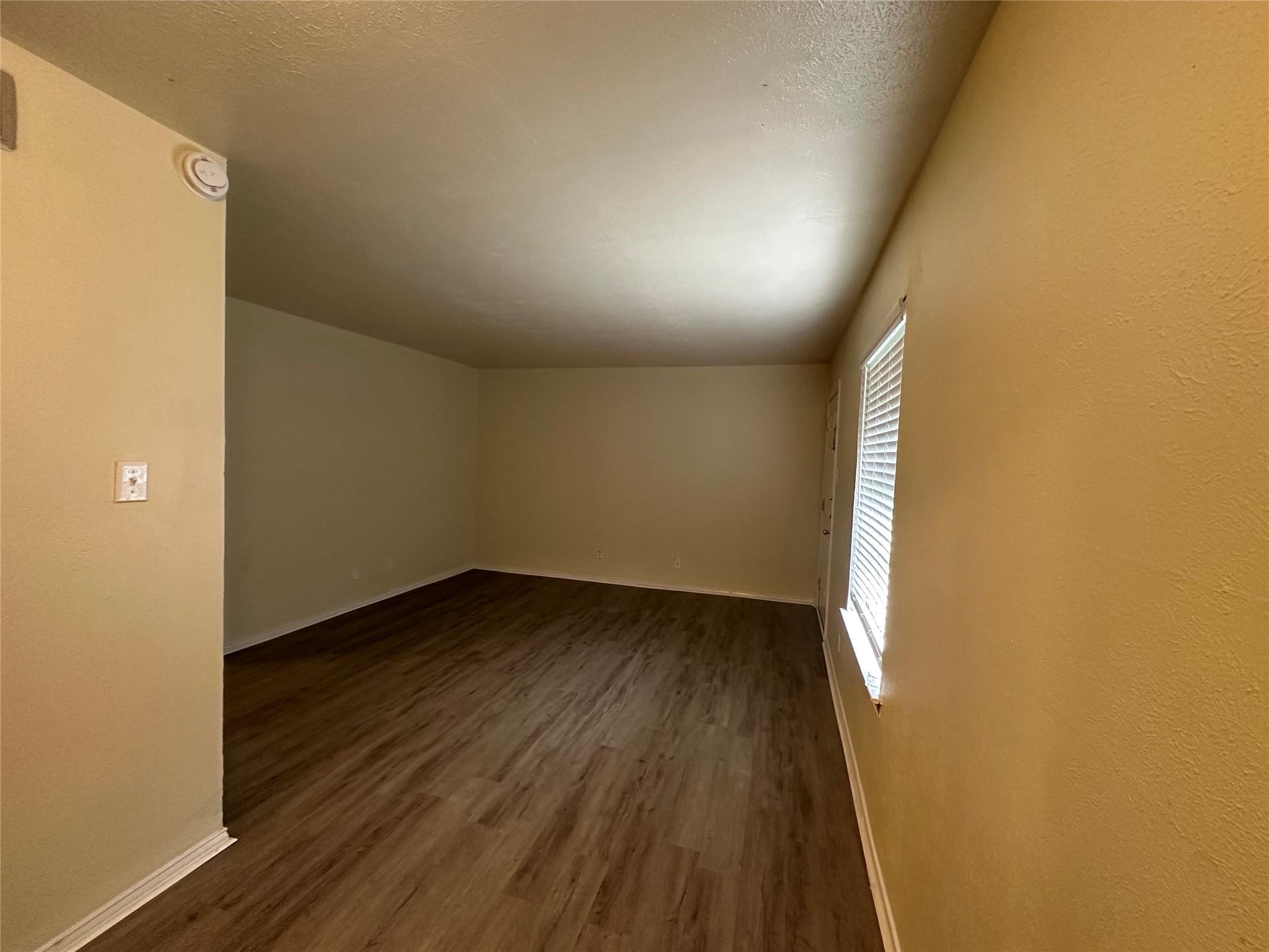 2211 S Vernon Avenue Dallas TX 75224
