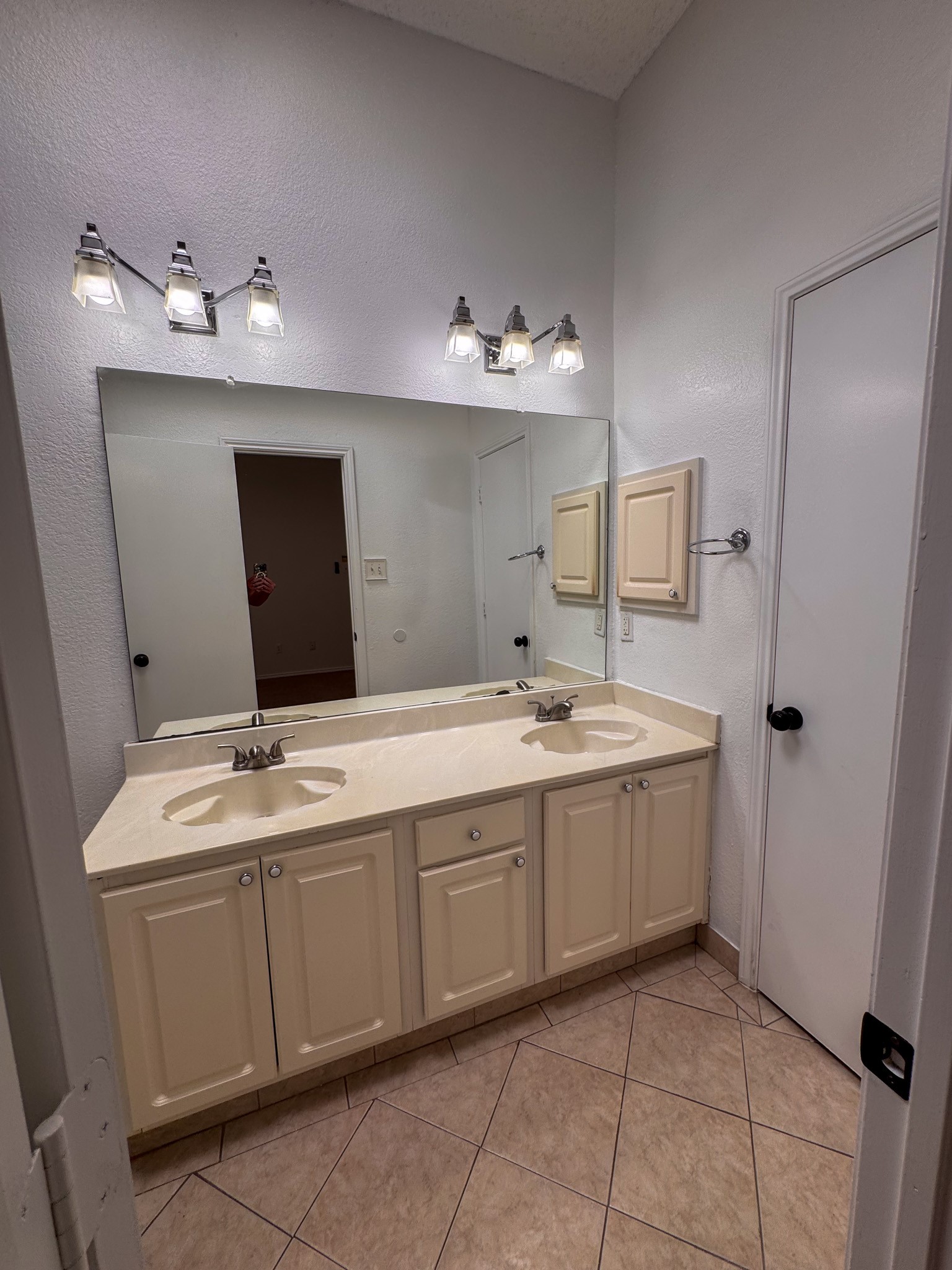 2201 Silverthorn Lane Flower Mound TX 75028