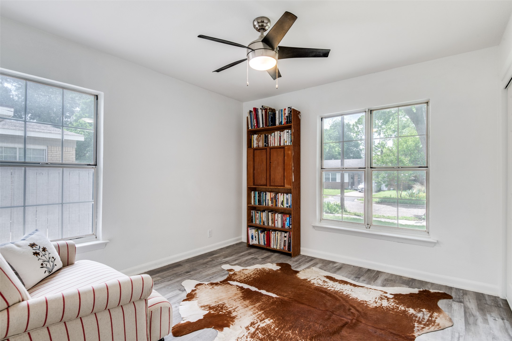 2427 Tolosa Drive Dallas TX 75228